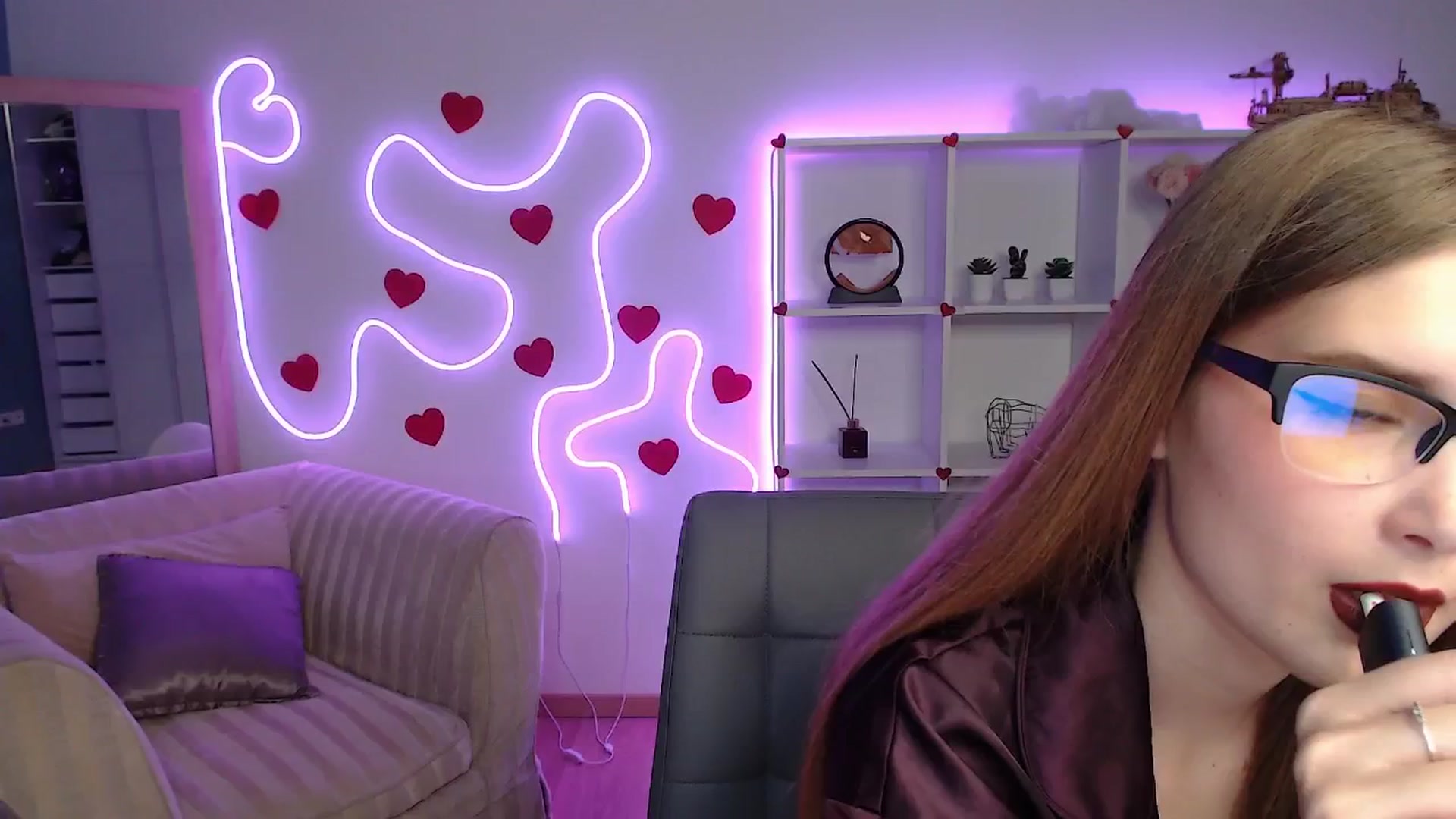 Gallery image thumbnail from Sirela's myfreecams stream on, 06/09/2025, 13:15 image 4 of 20
