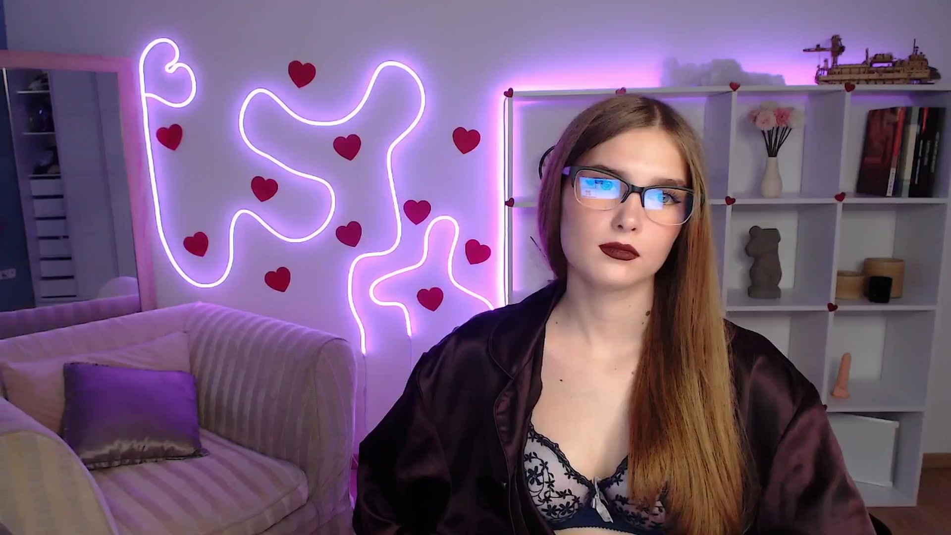 Gallery image thumbnail from Sirela's myfreecams stream on, 06/09/2025, 13:15 image 15 of 20