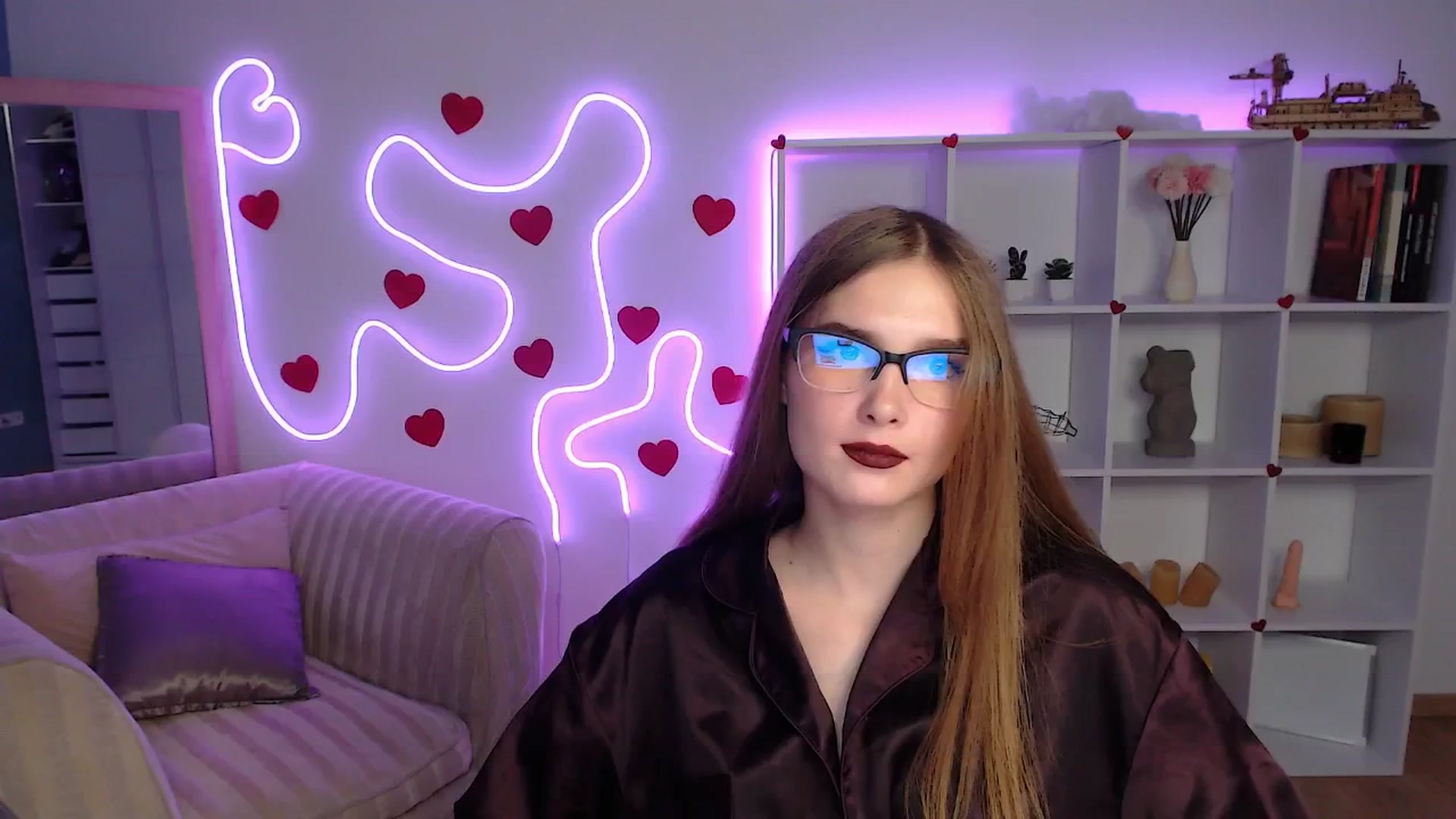 Gallery image thumbnail from Sirela's myfreecams stream on, 06/09/2025, 14:50 image 17 of 20