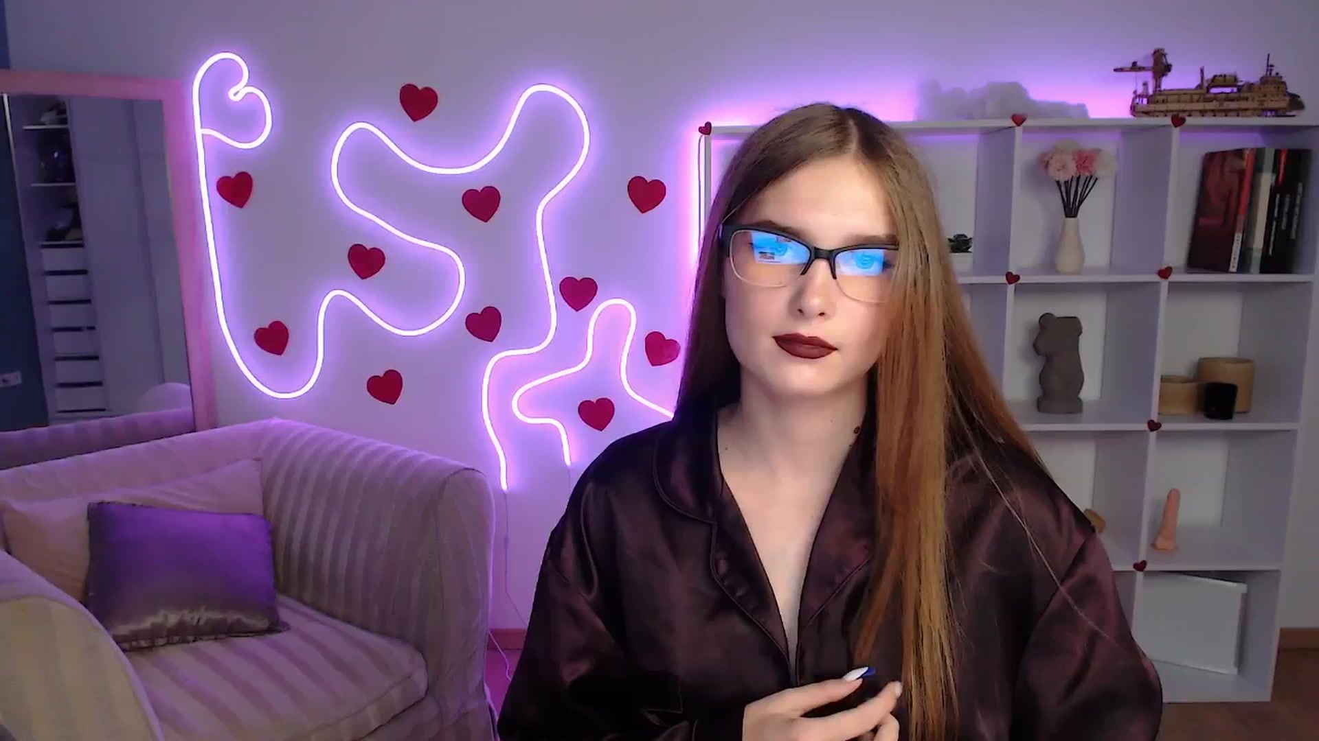 Gallery image thumbnail from Sirela's myfreecams stream on, 06/09/2025, 14:50 image 18 of 20