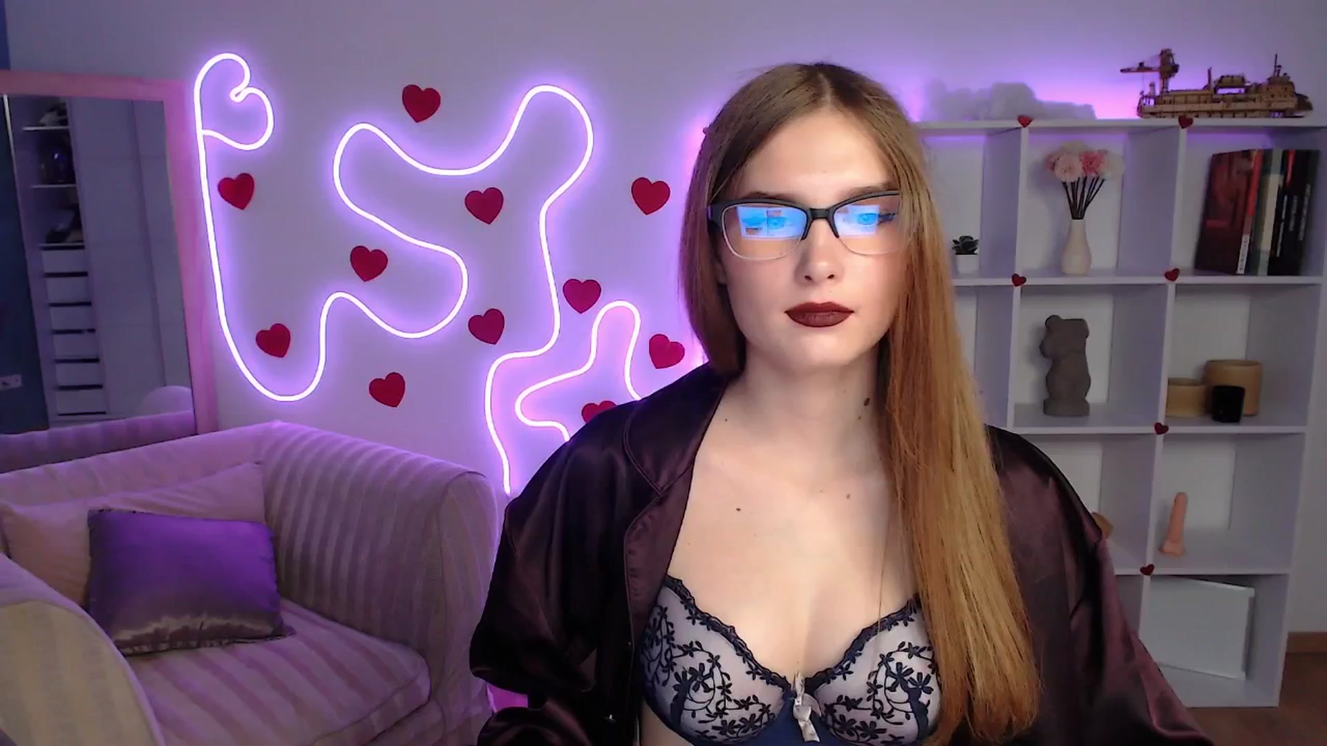 Gallery image thumbnail from Sirela's myfreecams stream on, 06/09/2025, 15:38 image 17 of 20