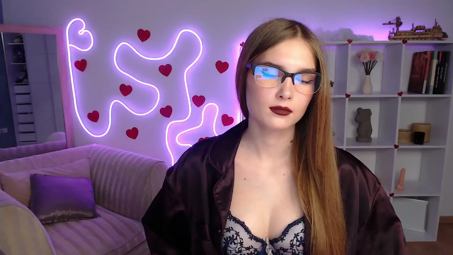 Gallery image thumbnail from Sirela's myfreecams stream on, 06/09/2025, 15:38 image 11 of 20