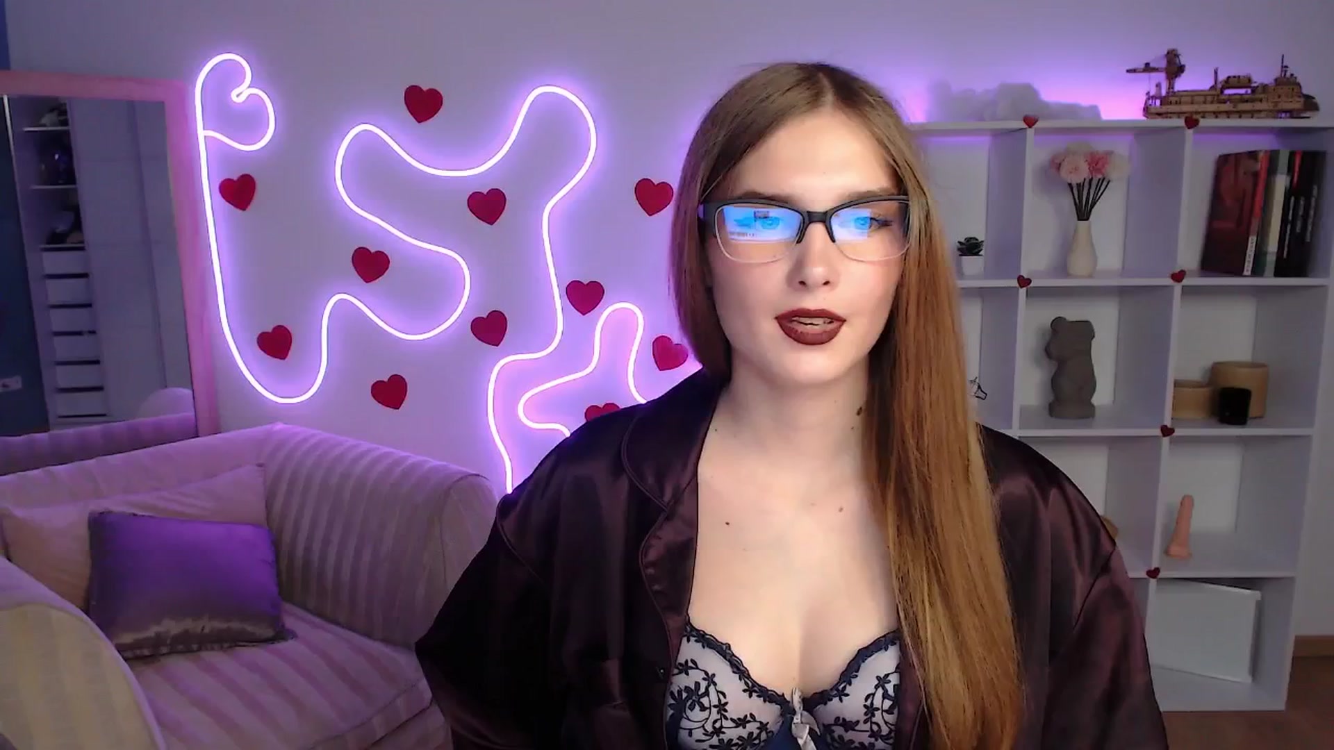 Gallery image thumbnail from Sirela's myfreecams stream on, 06/09/2025, 15:38 image 16 of 20