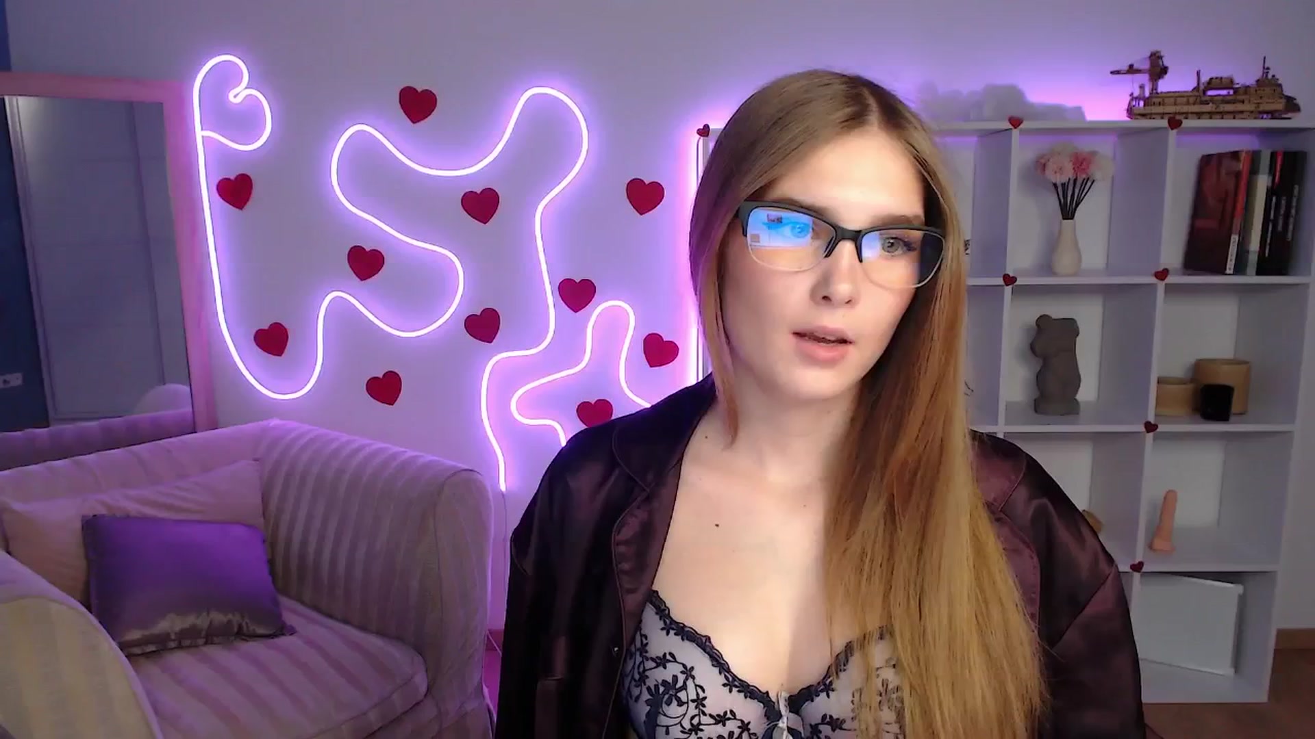 Gallery image thumbnail from Sirela's myfreecams stream on, 06/09/2025, 16:15 image 7 of 20