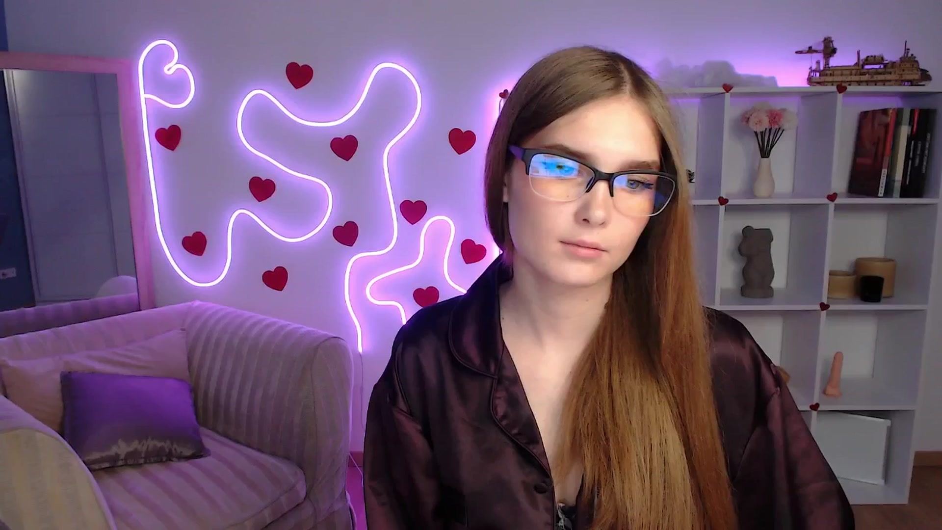 Gallery image thumbnail from Sirela's myfreecams stream on, 06/09/2025, 16:15 image 19 of 20