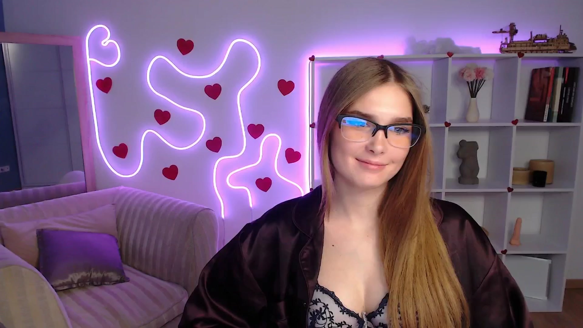 Gallery image thumbnail from Sirela's myfreecams stream on, 06/09/2025, 17:15 image 3 of 20