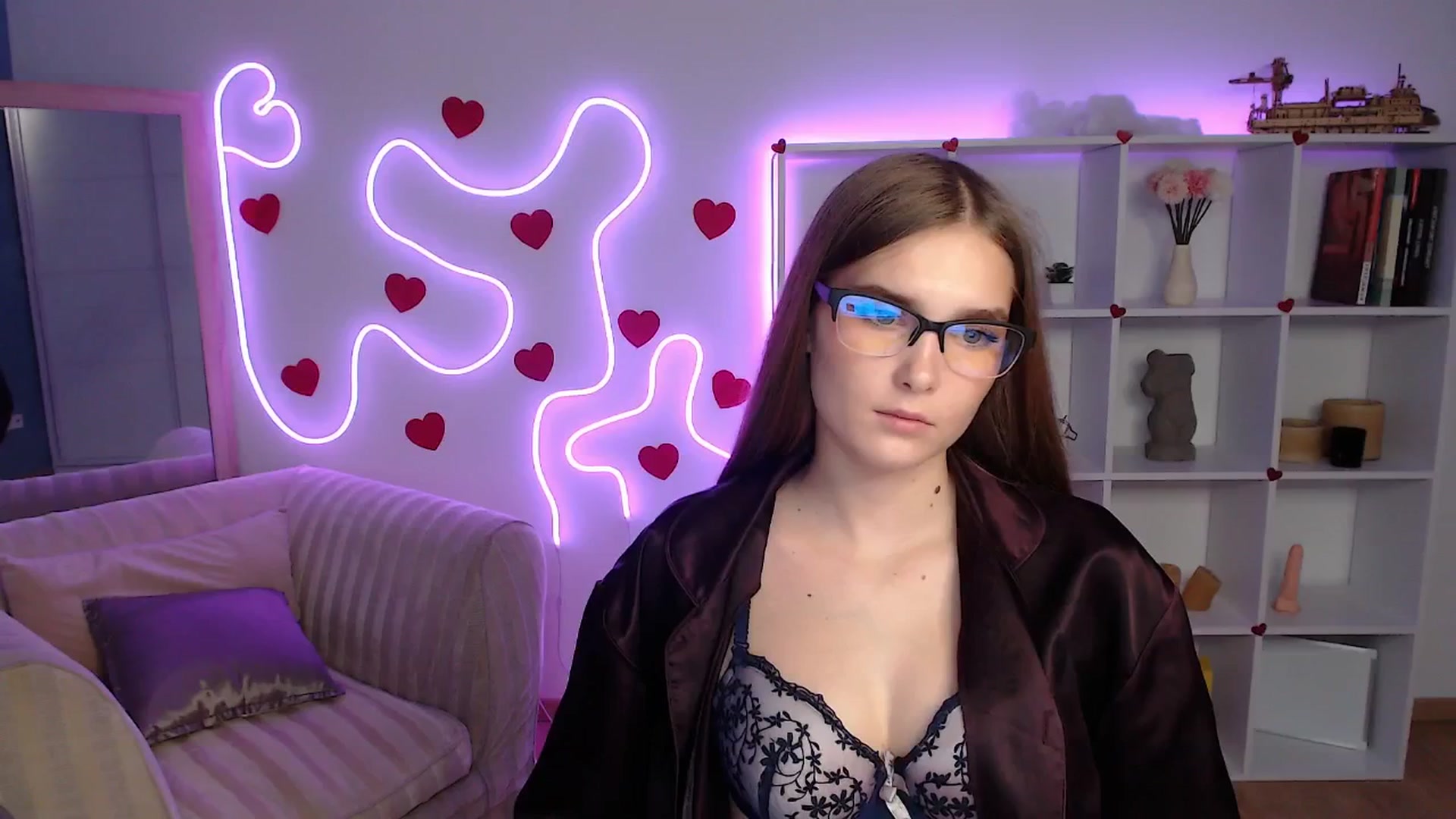 Gallery image thumbnail from Sirela's myfreecams stream on, 06/09/2025, 17:38 image 10 of 20