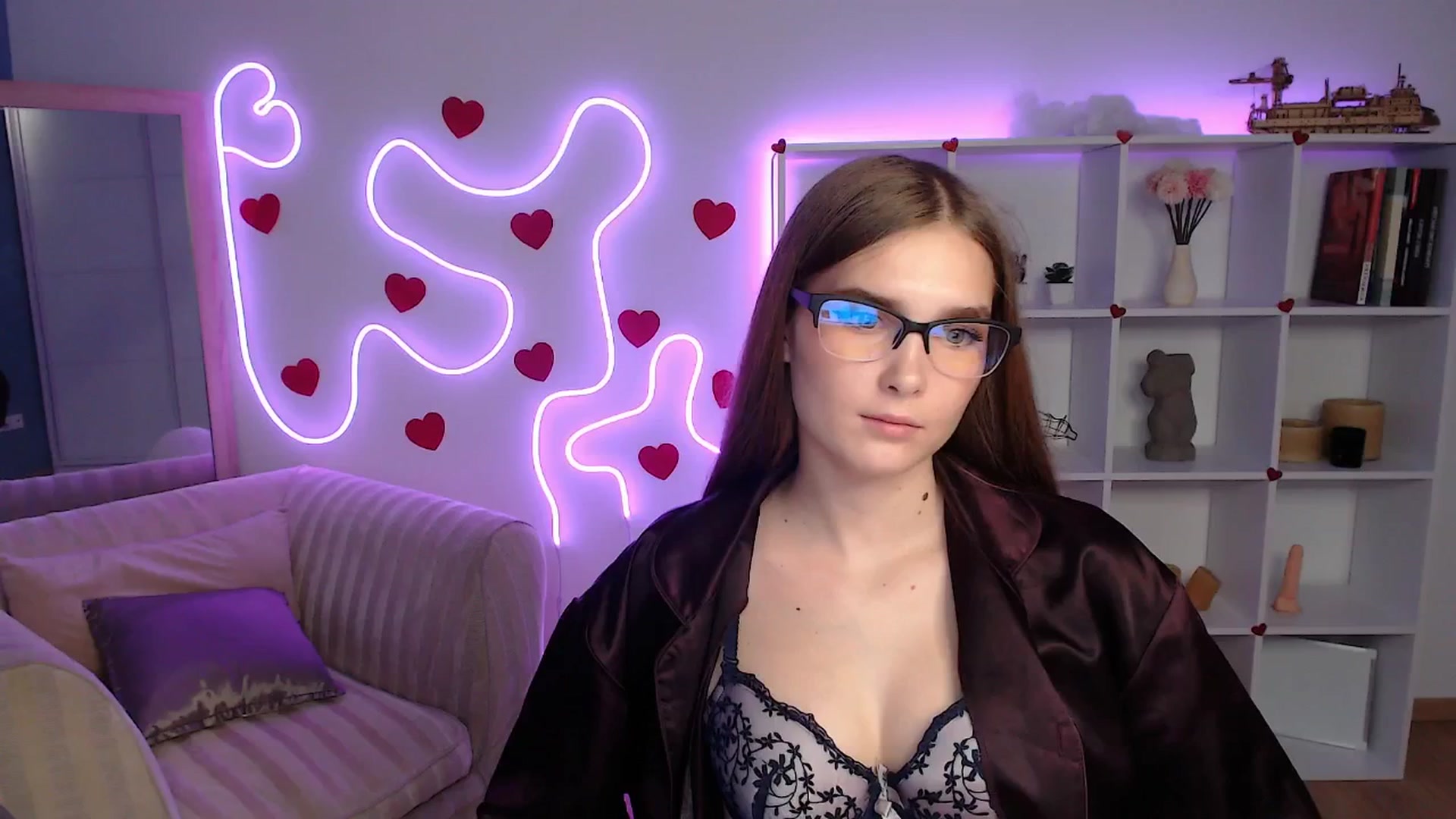 Gallery image thumbnail from Sirela's myfreecams stream on, 06/09/2025, 17:38 image 13 of 20