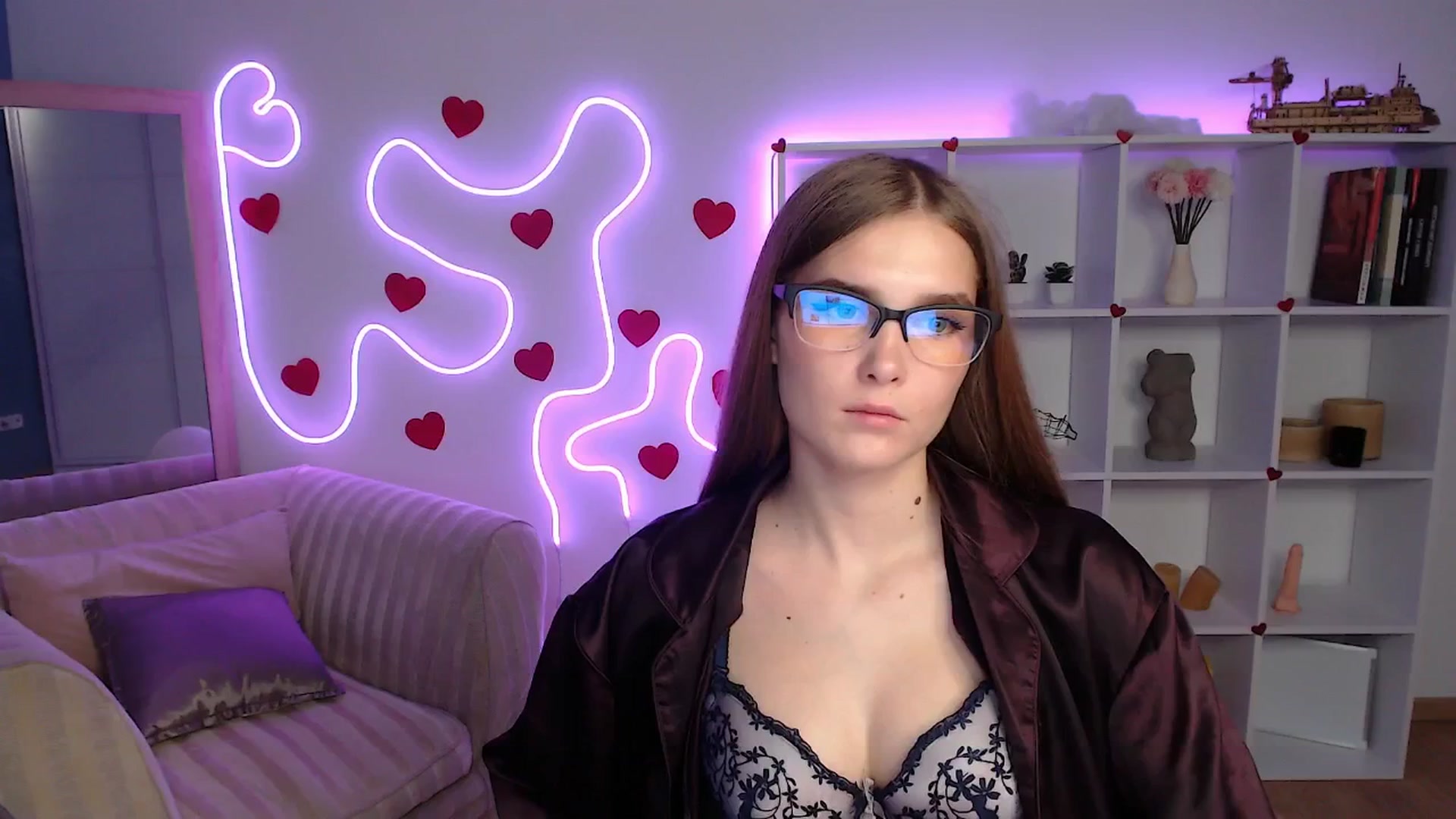 Gallery image thumbnail from Sirela's myfreecams stream on, 06/09/2025, 17:38 image 6 of 20