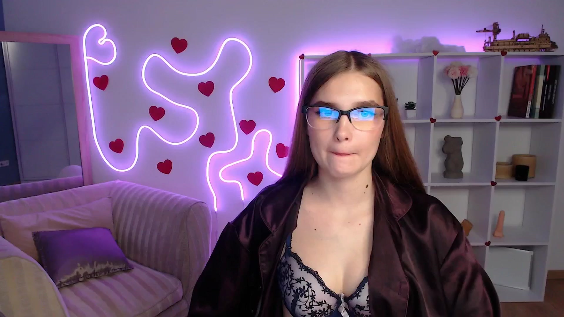 Gallery image thumbnail from Sirela's myfreecams stream on, 06/09/2025, 17:38 image 17 of 20