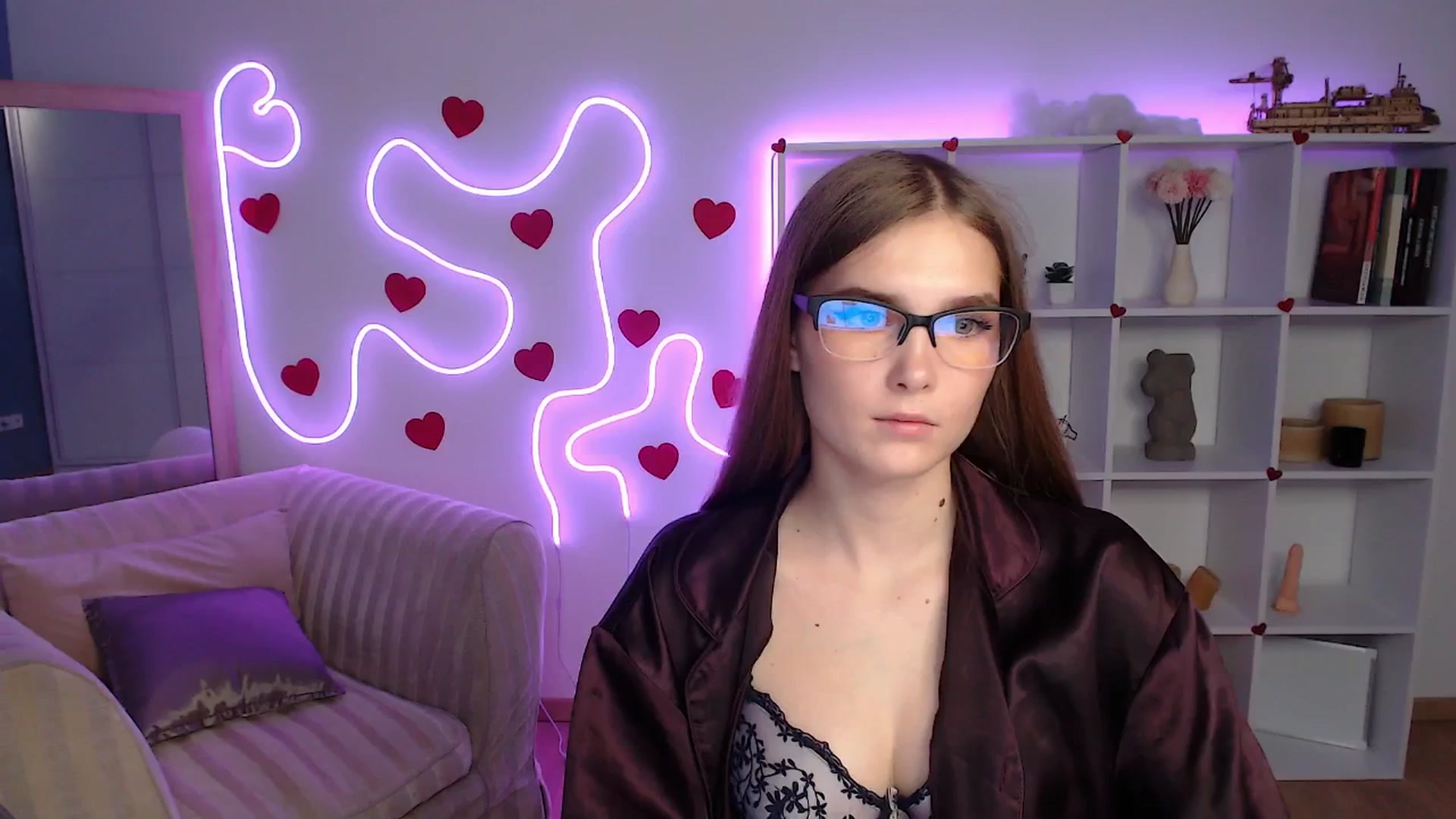 Gallery image thumbnail from Sirela's myfreecams stream on, 06/09/2025, 17:38 image 7 of 20