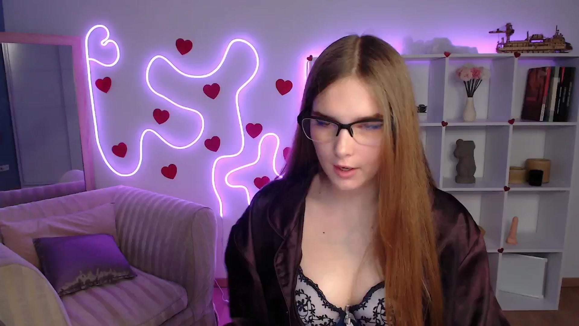 Gallery image thumbnail from Sirela's myfreecams stream on, 06/09/2025, 18:30 image 15 of 20