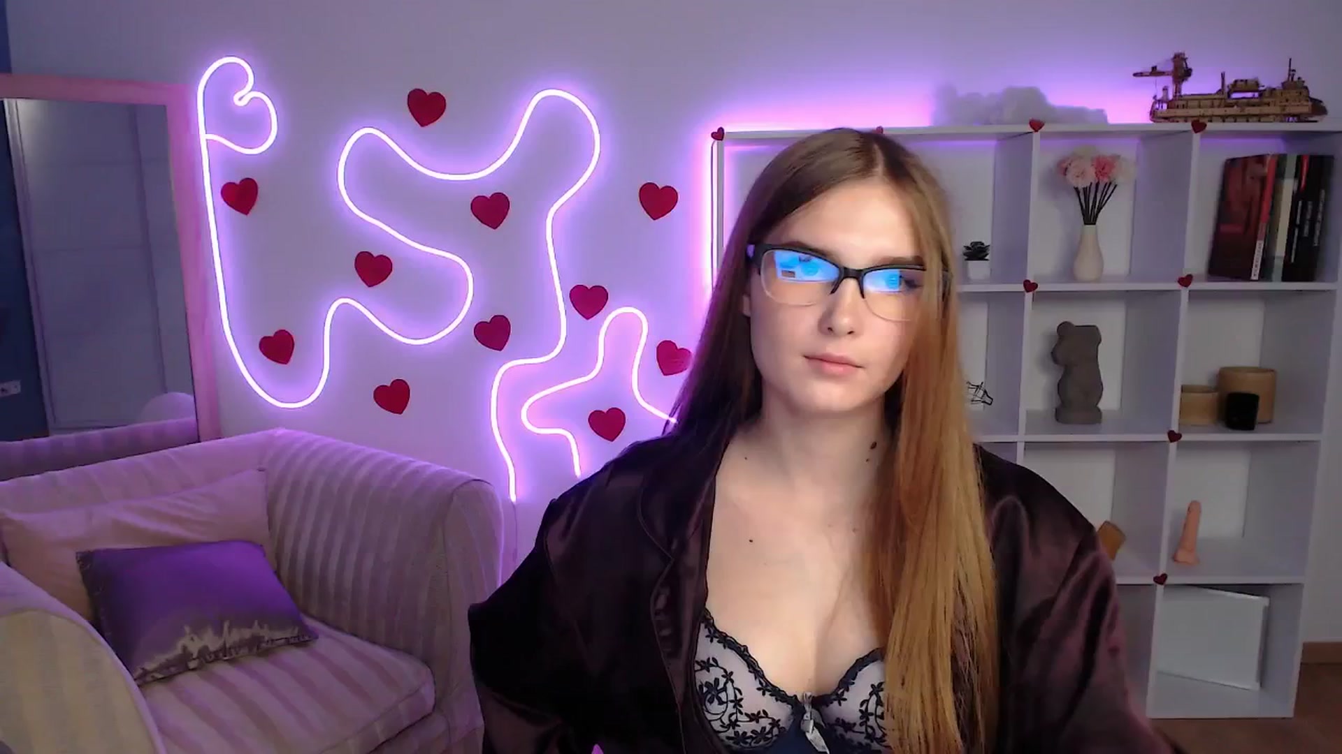 Gallery image thumbnail from Sirela's myfreecams stream on, 06/09/2025, 18:30 image 17 of 20
