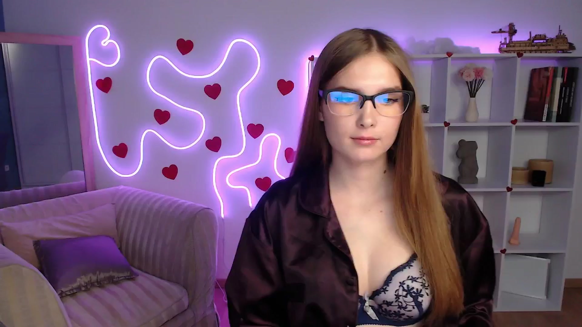 Gallery image thumbnail from Sirela's myfreecams stream on, 06/09/2025, 18:50 image 15 of 20