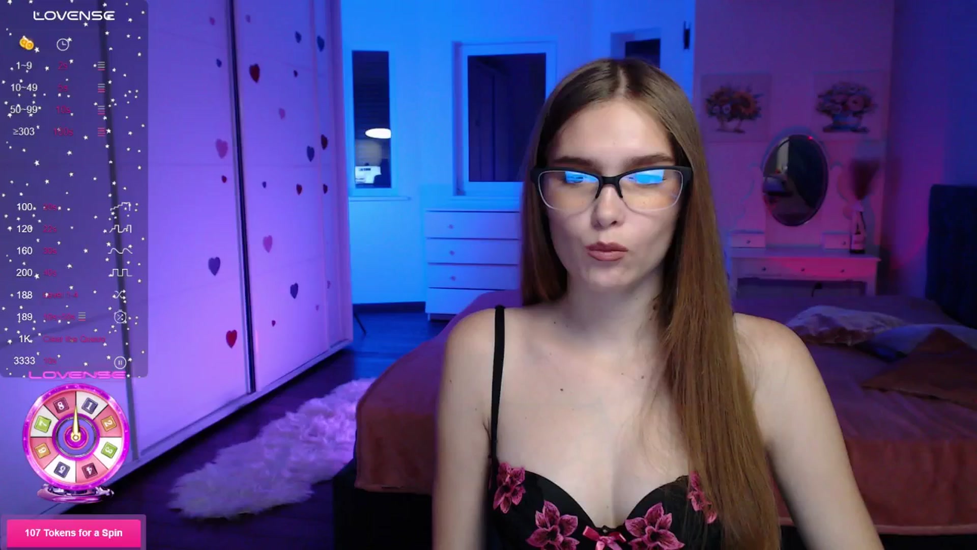 Gallery image thumbnail from Sirela's myfreecams stream on, 06/10/2025, 12:26 image 5 of 20