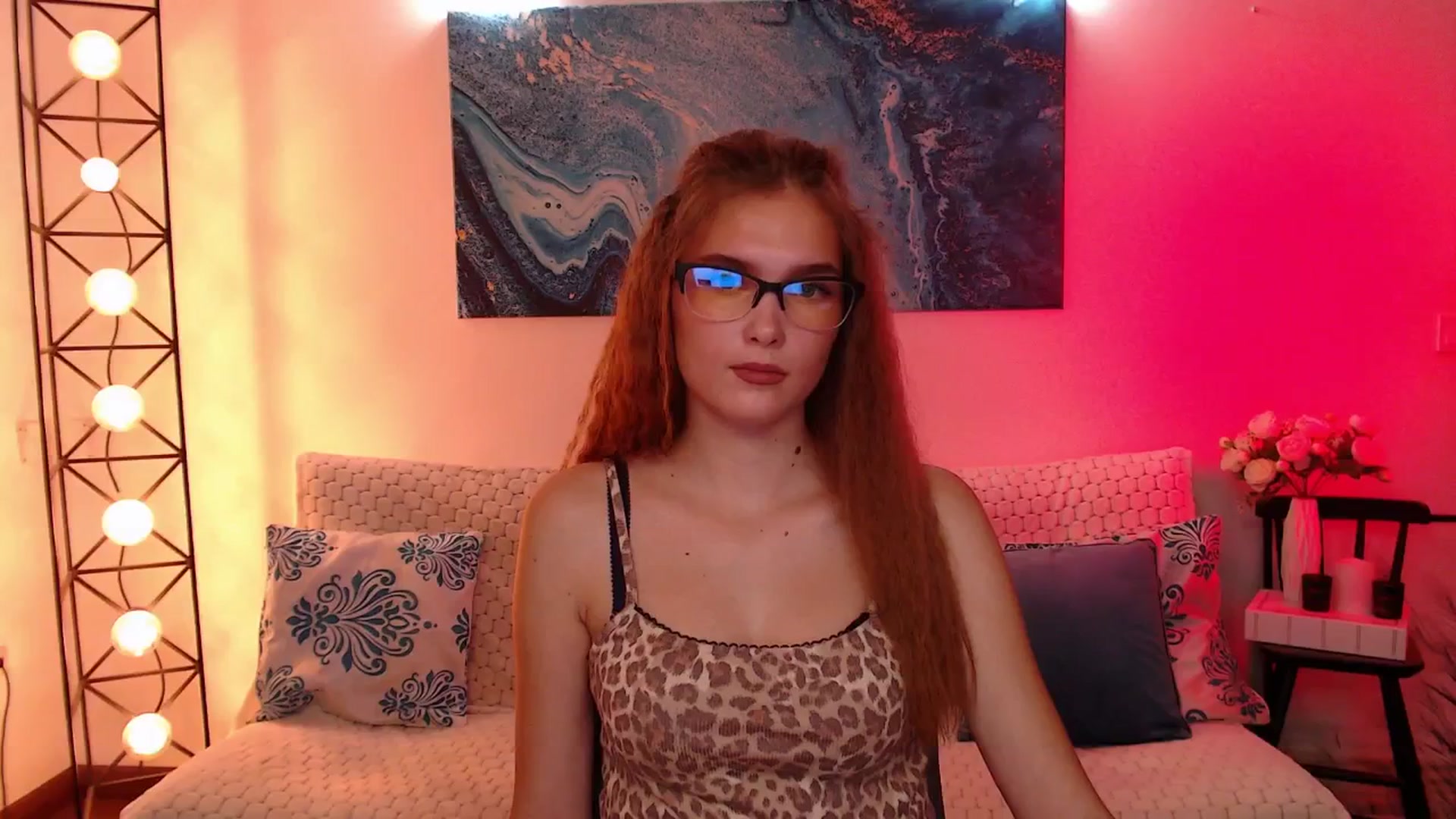Gallery image thumbnail from Sirela's myfreecams stream on, 06/12/2025, 13:16 image 4 of 20