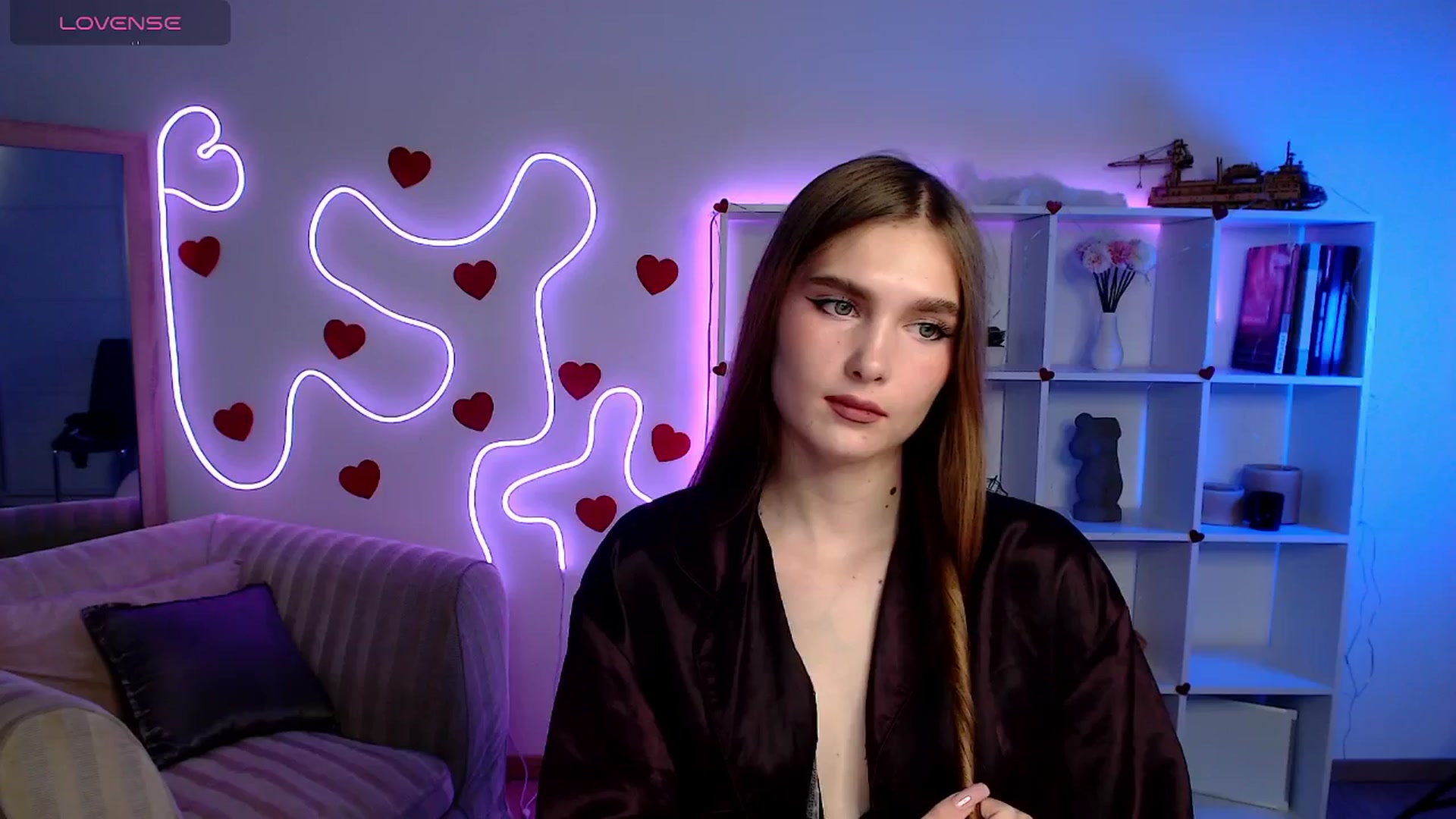 Gallery image thumbnail from Sirela's myfreecams stream on, 06/25/2025, 21:00 image 9 of 20
