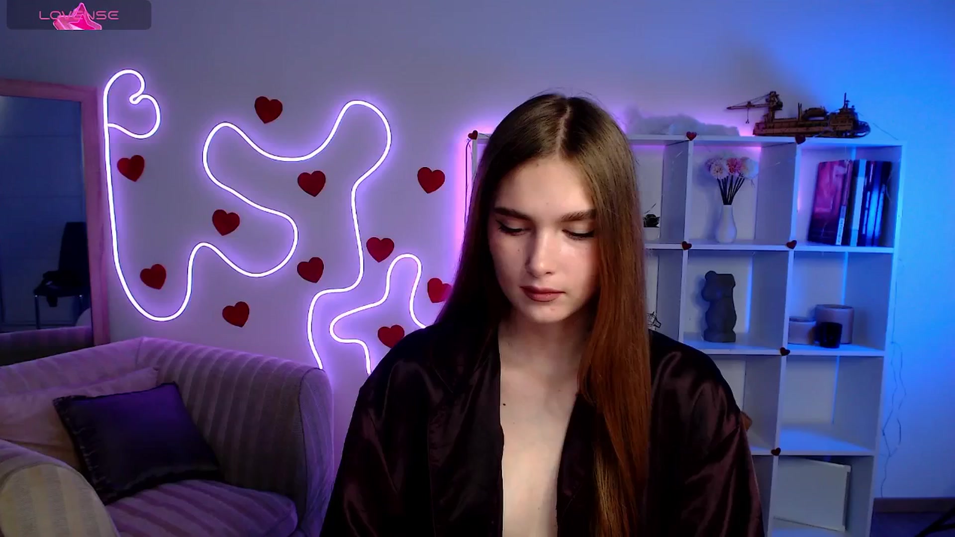 Gallery image thumbnail from Sirela's myfreecams stream on, 06/25/2025, 21:00 image 13 of 20
