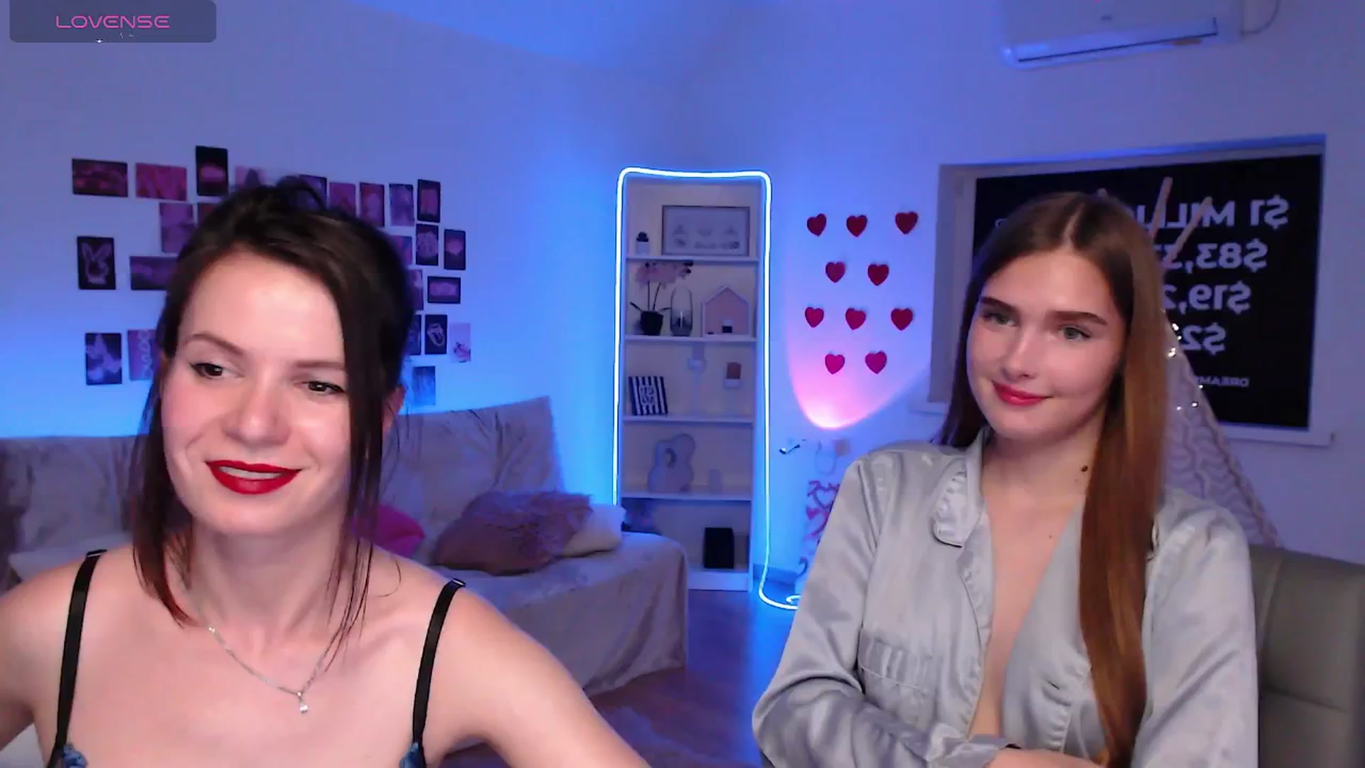 Gallery image thumbnail from Sirela's myfreecams stream on, 06/29/2025, 01:05 image 16 of 20