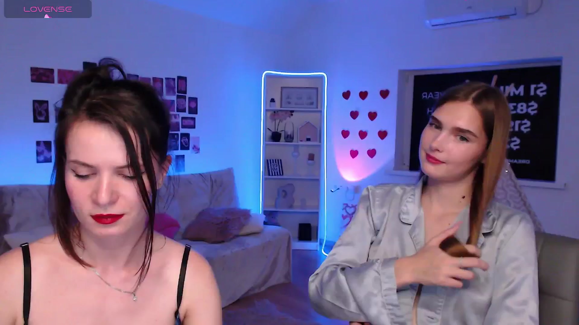Gallery image thumbnail from Sirela's myfreecams stream on, 06/29/2025, 01:05 image 13 of 20