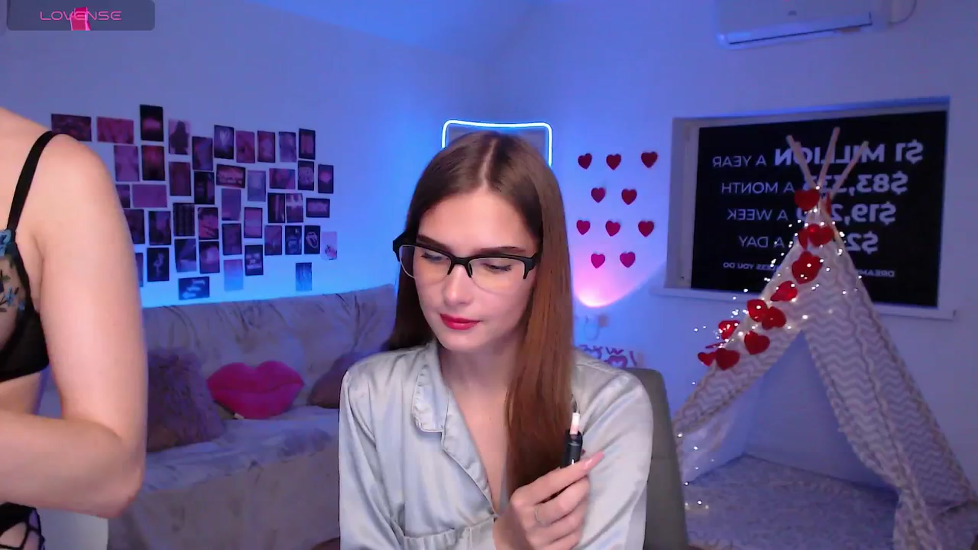 Gallery image thumbnail from Sirela's myfreecams stream on, 06/29/2025, 01:05 image 1 of 20
