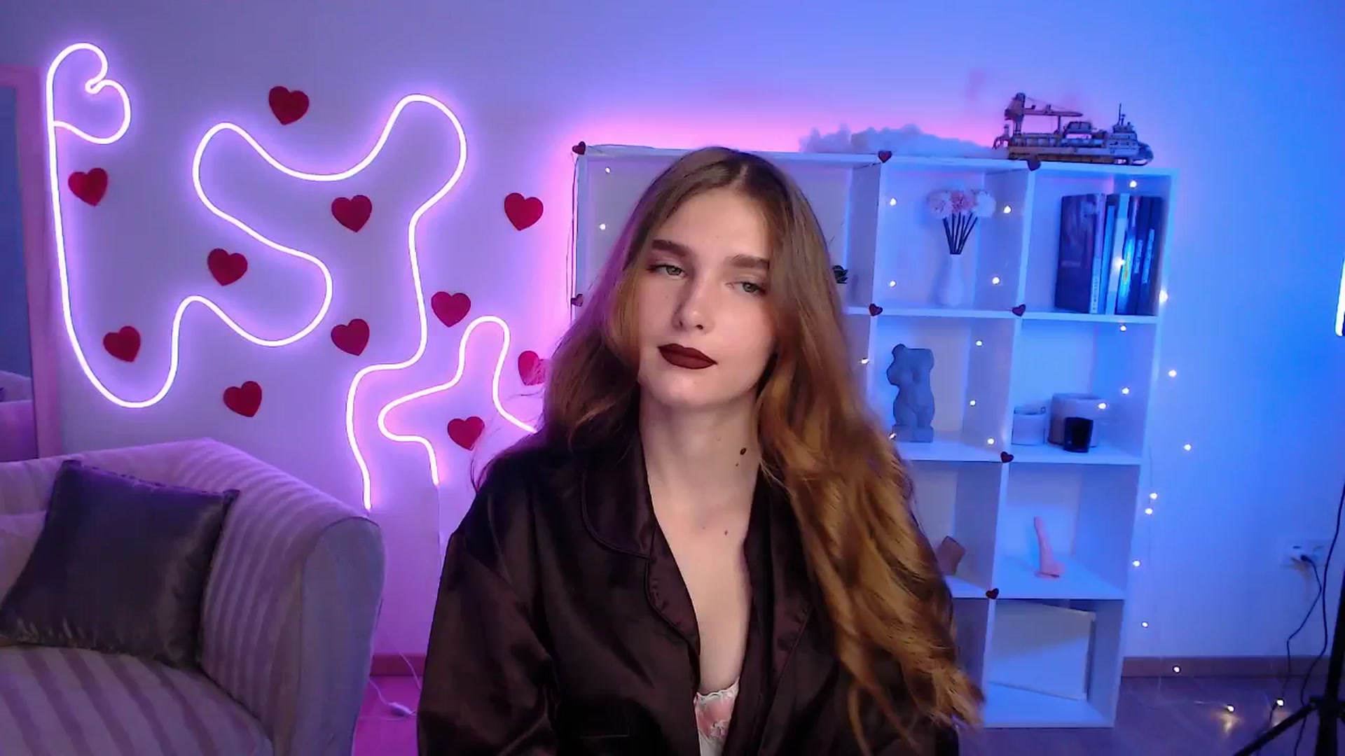 Gallery image thumbnail from Sirela's myfreecams stream on, 07/01/2025, 23:30 image 10 of 20