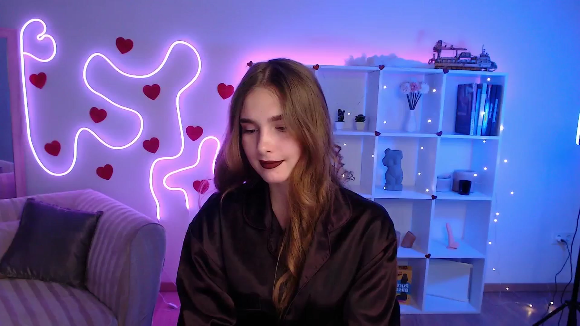 Gallery image thumbnail from Sirela's myfreecams stream on, 07/01/2025, 23:30 image 8 of 20