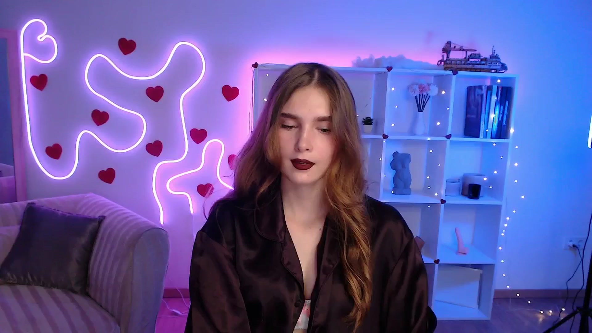 Gallery image thumbnail from Sirela's myfreecams stream on, 07/01/2025, 23:30 image 12 of 20
