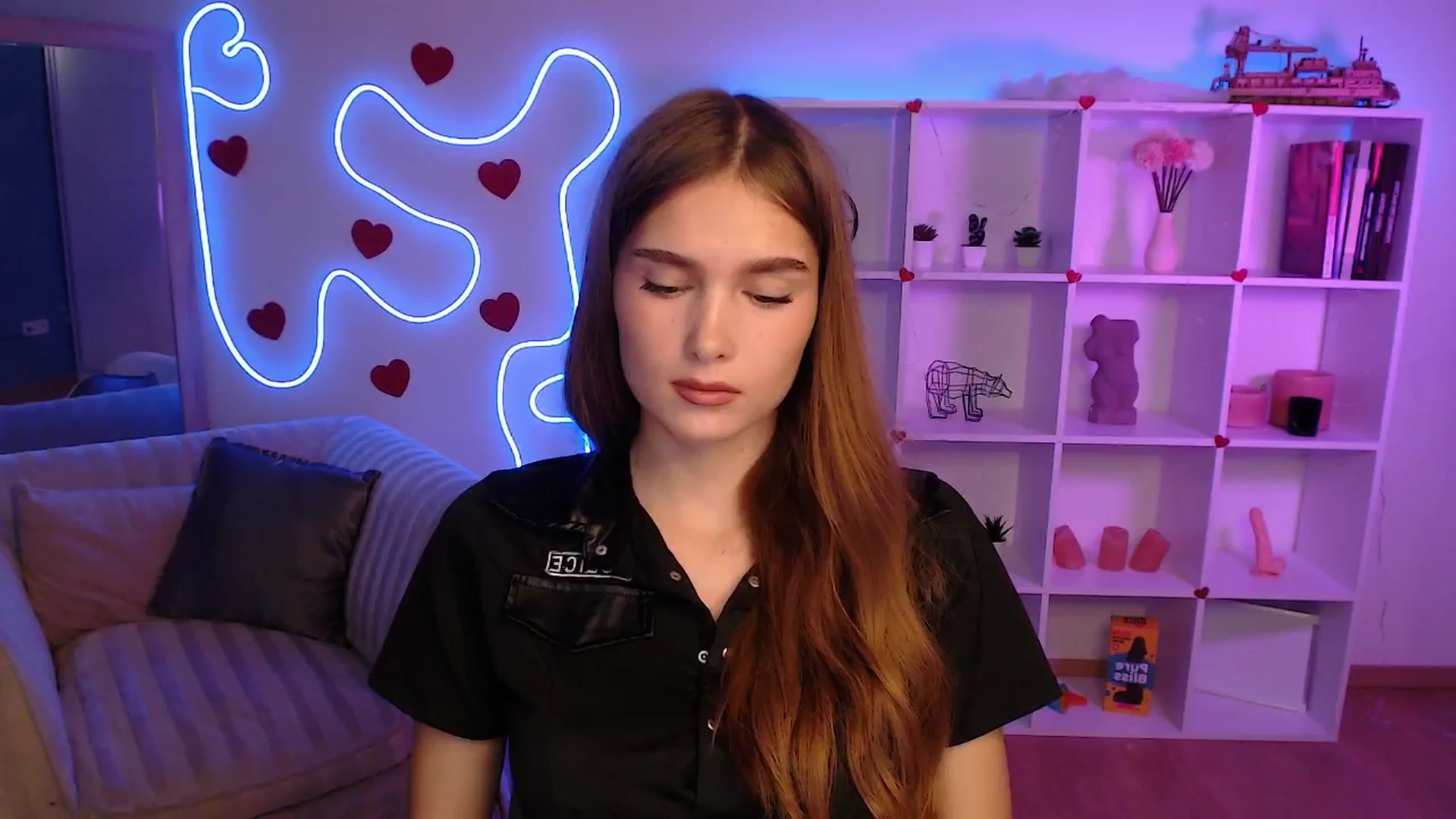 Gallery image thumbnail from Sirela's myfreecams stream on, 07/02/2025, 20:00 image 19 of 20