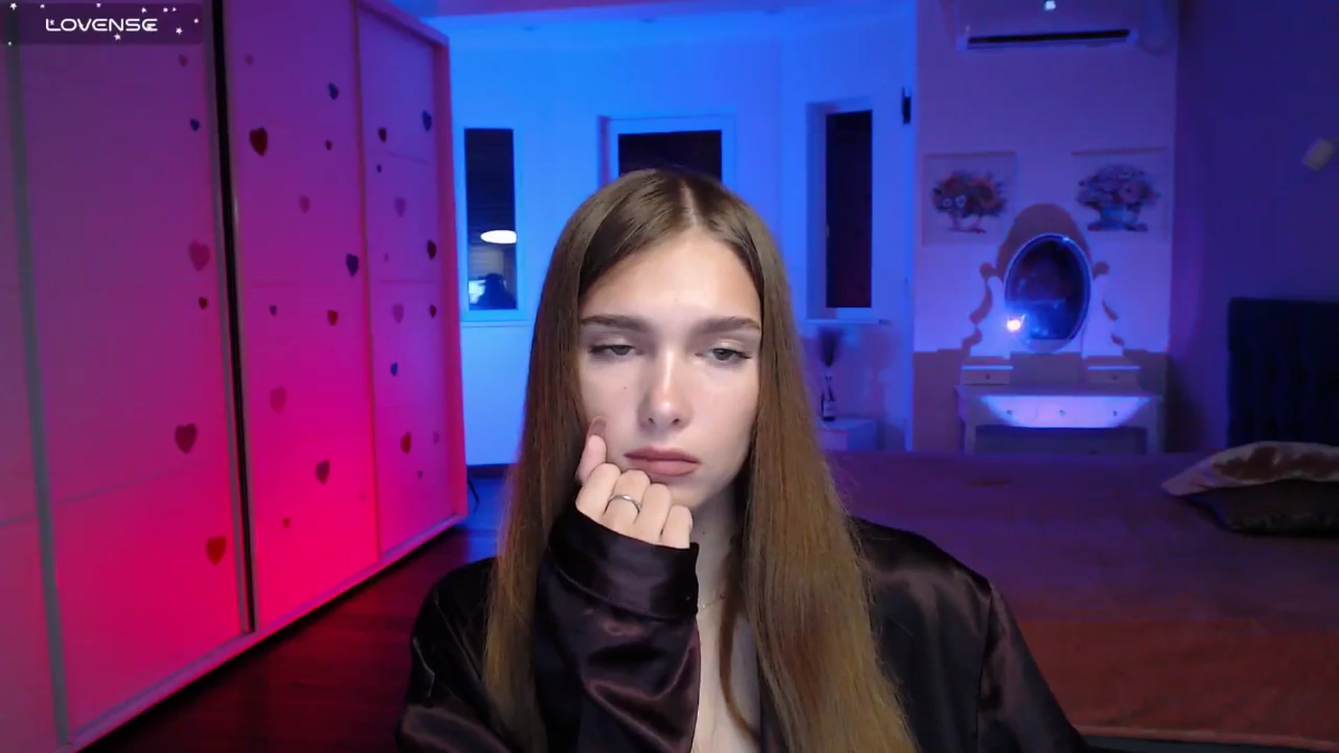 Gallery image thumbnail from Sirela's myfreecams stream on, 07/28/2025, 11:42 image 6 of 20