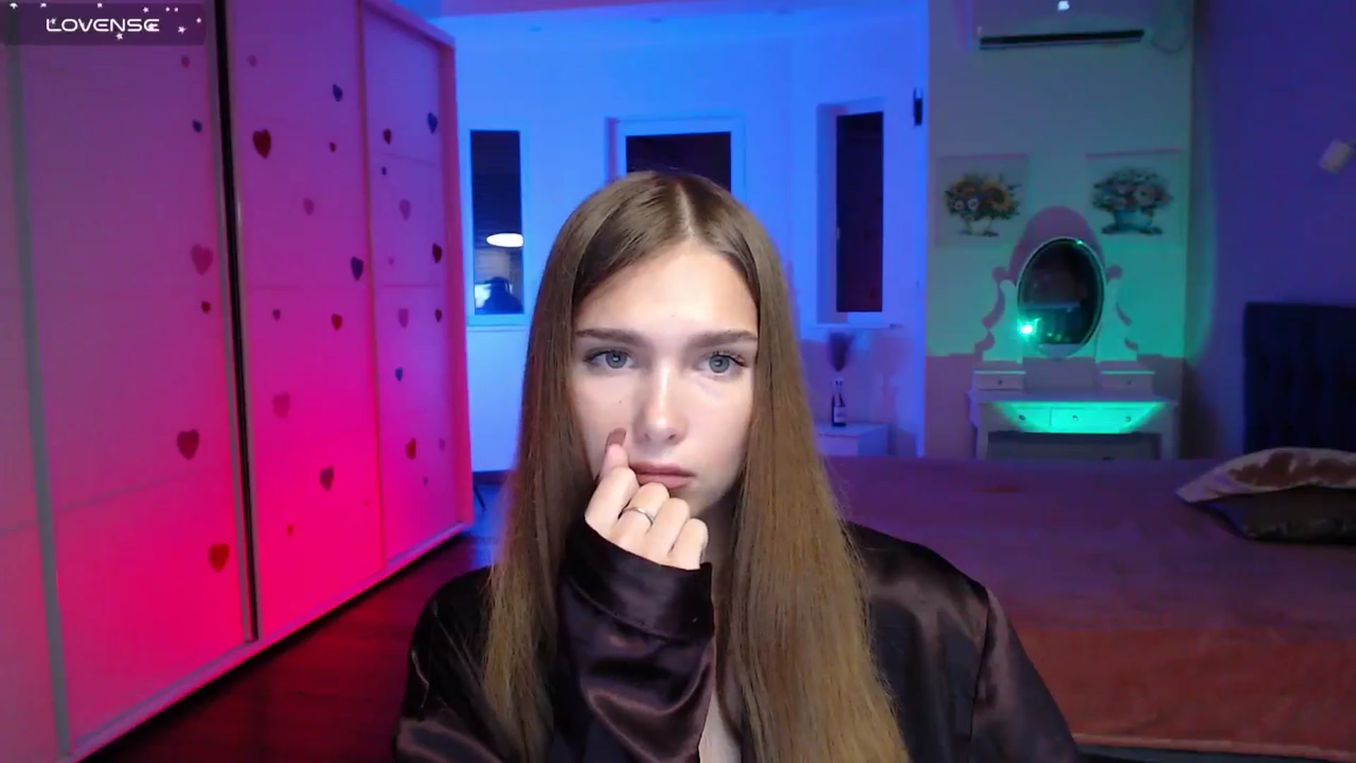 Gallery image thumbnail from Sirela's myfreecams stream on, 07/28/2025, 11:42 image 8 of 20