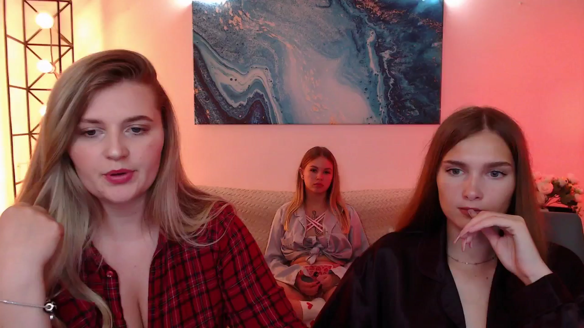 Gallery image thumbnail from Sirela's myfreecams stream on, 07/28/2025, 16:36 image 4 of 20