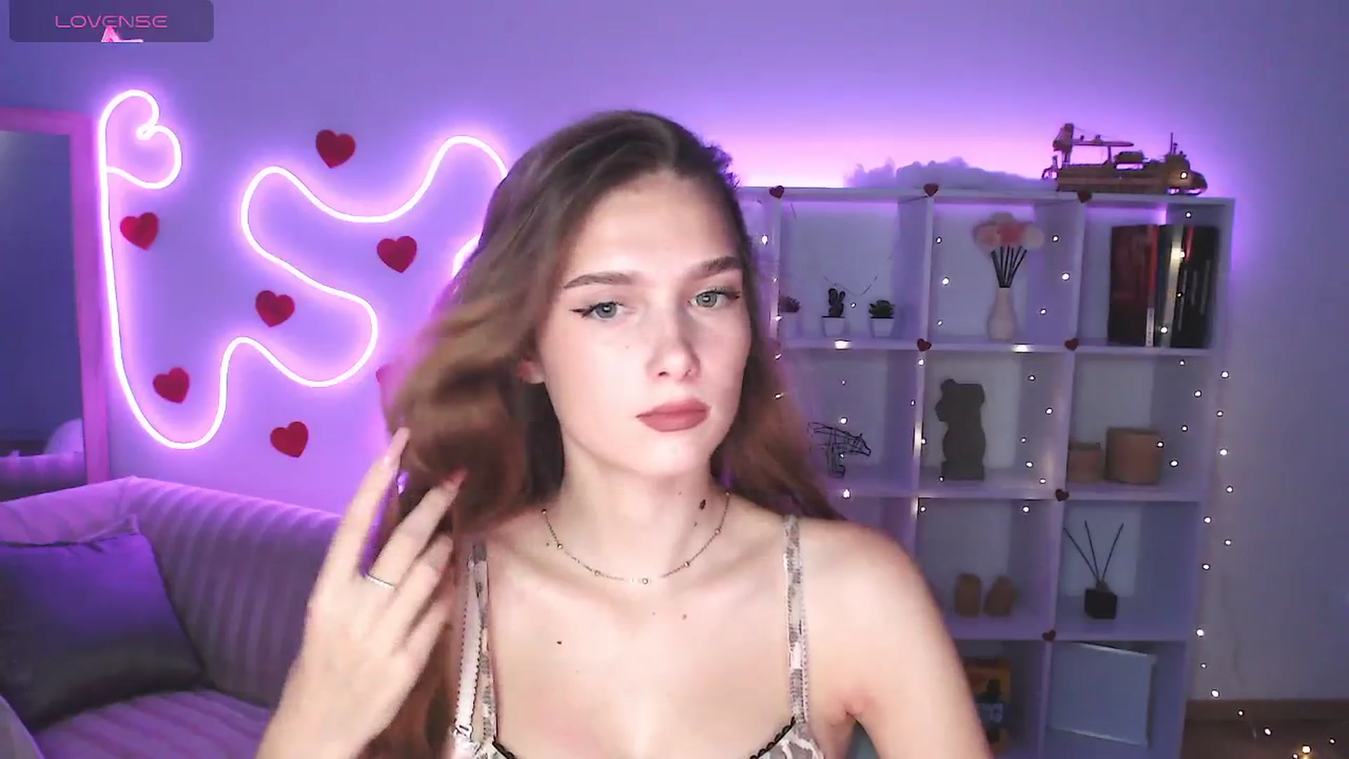 Gallery image thumbnail from Sirela's myfreecams stream on, 07/29/2025, 09:38 image 6 of 20
