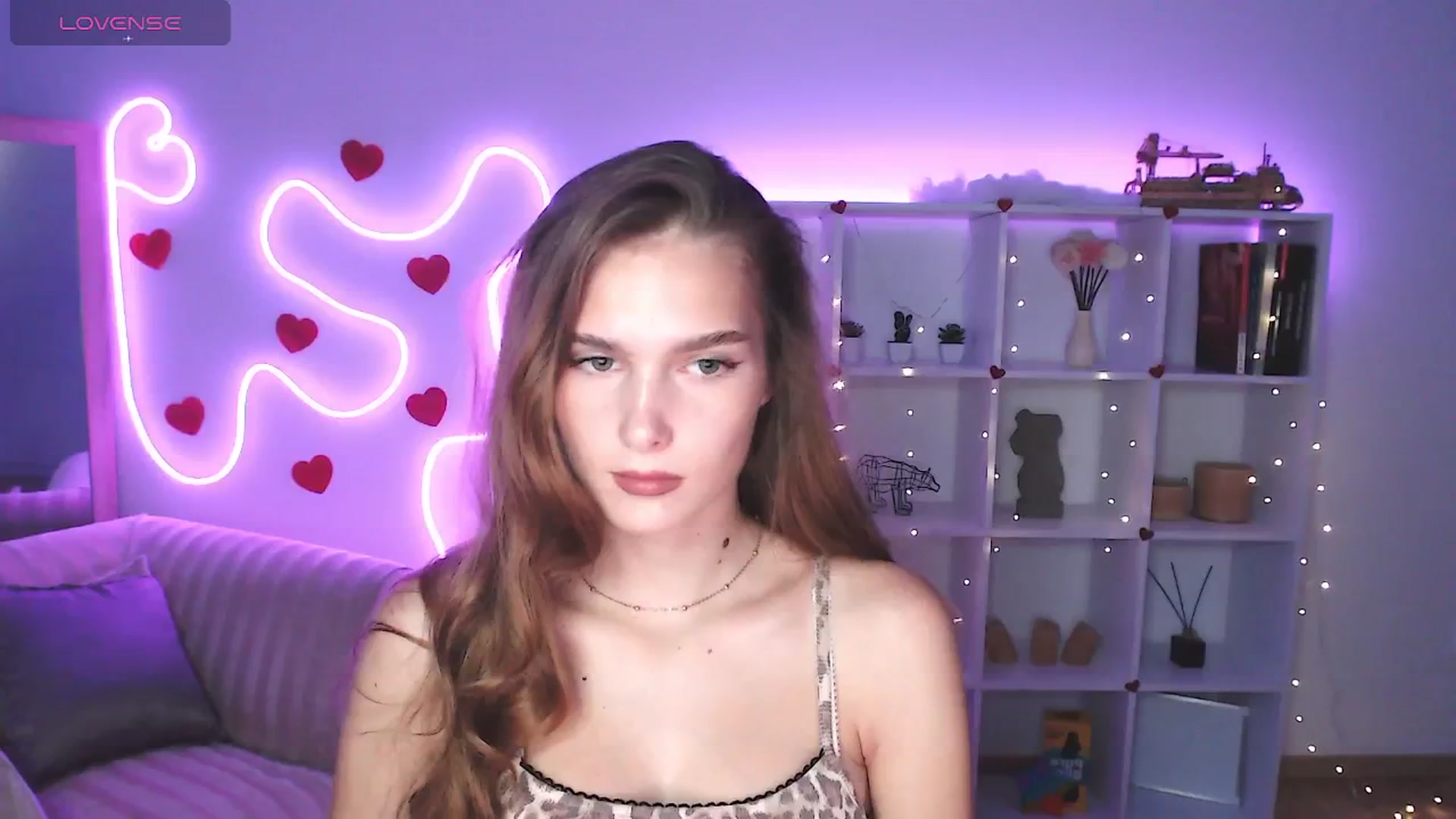 Gallery image thumbnail from Sirela's myfreecams stream on, 07/29/2025, 10:17 image 4 of 20