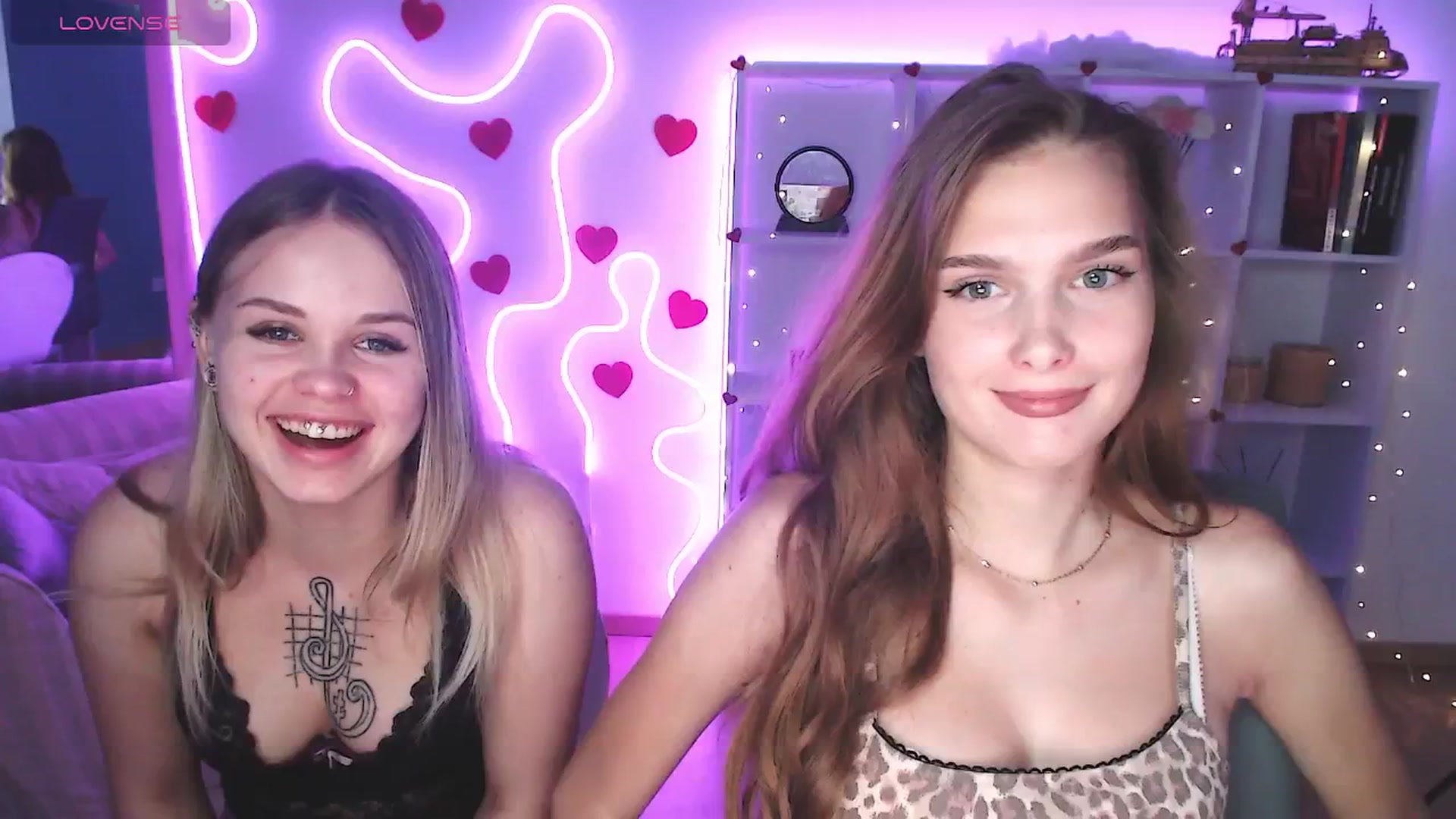 Gallery image thumbnail from Sirela's myfreecams stream on, 07/29/2025, 14:12 image 17 of 20