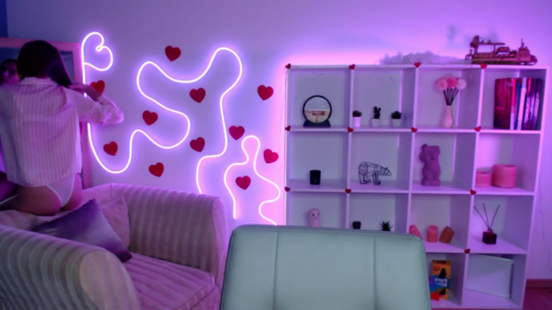 Gallery image thumbnail from Sirela's myfreecams stream on, 08/06/2025, 12:30 image 4 of 20