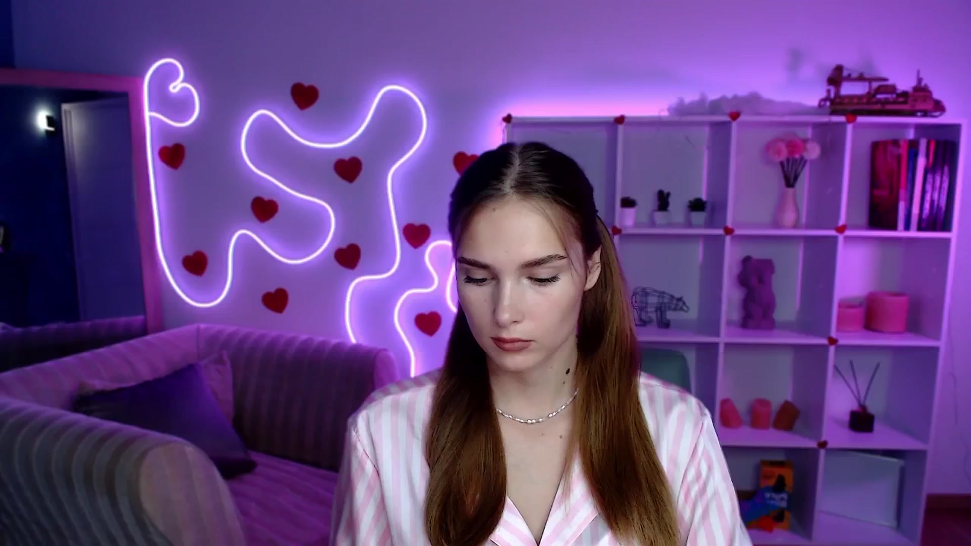 Gallery image thumbnail from Sirela's myfreecams stream on, 08/06/2025, 13:34 image 20 of 20