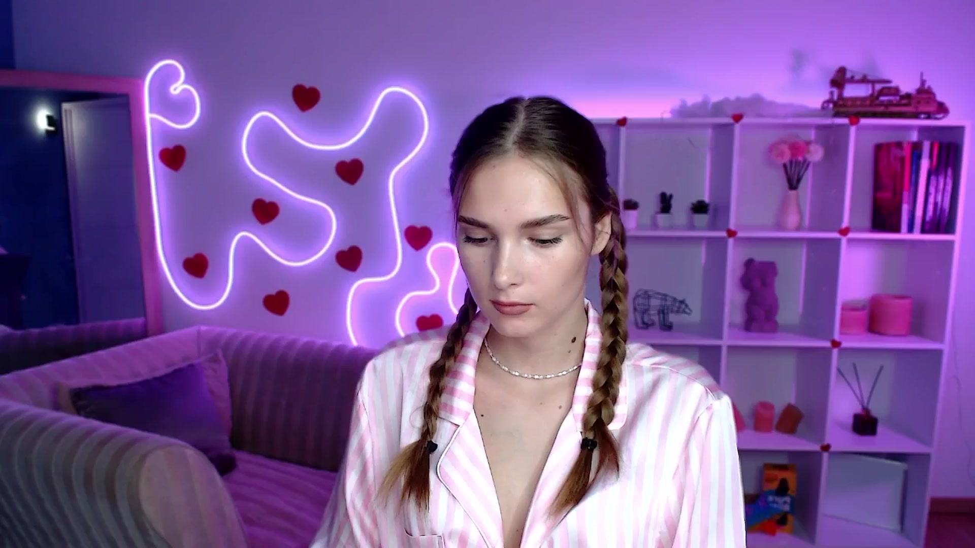 Gallery image thumbnail from Sirela's myfreecams stream on, 08/06/2025, 16:32 image 20 of 20