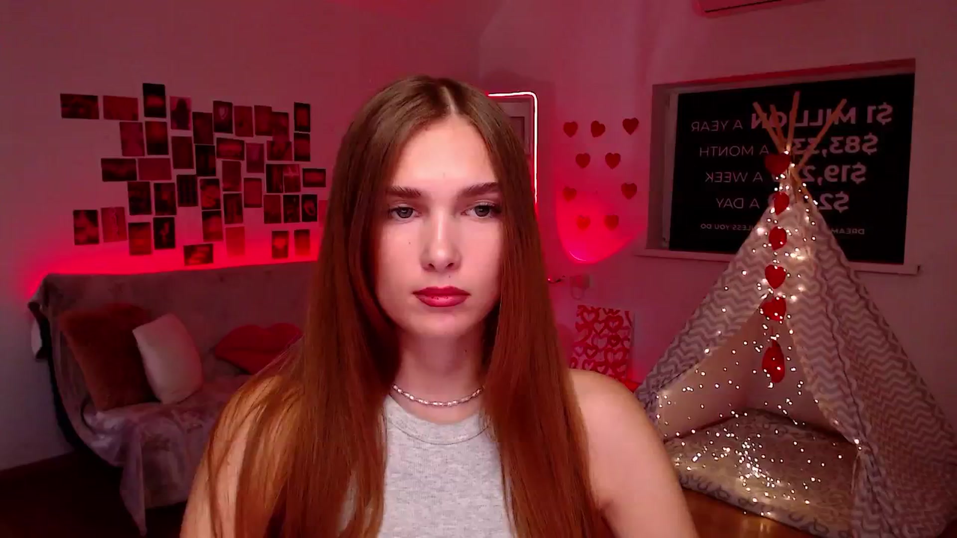 Gallery image thumbnail from Sirela's myfreecams stream on, 08/07/2025, 11:16 image 3 of 20