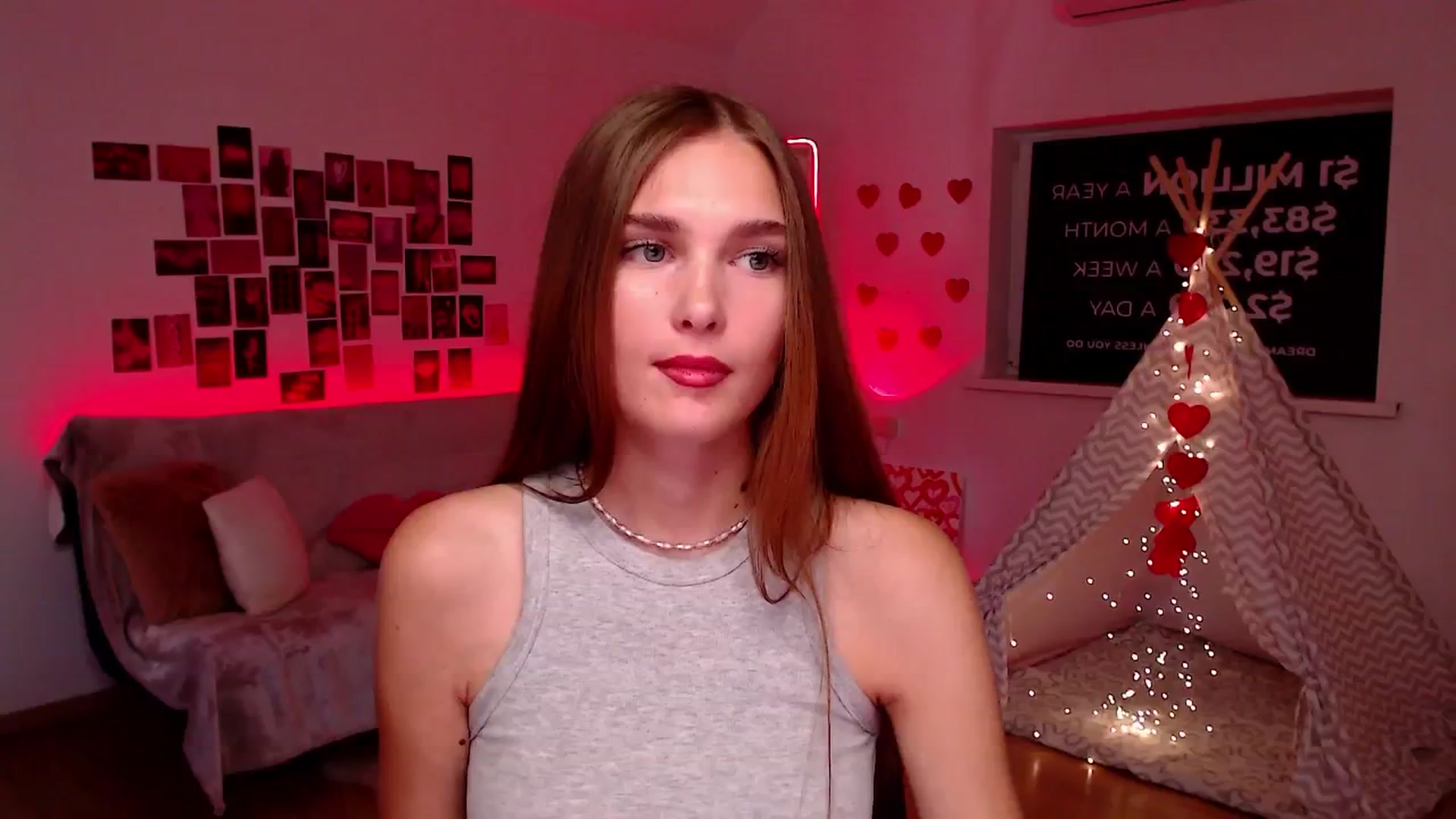 Gallery image thumbnail from Sirela's myfreecams stream on, 08/07/2025, 12:54 image 8 of 20