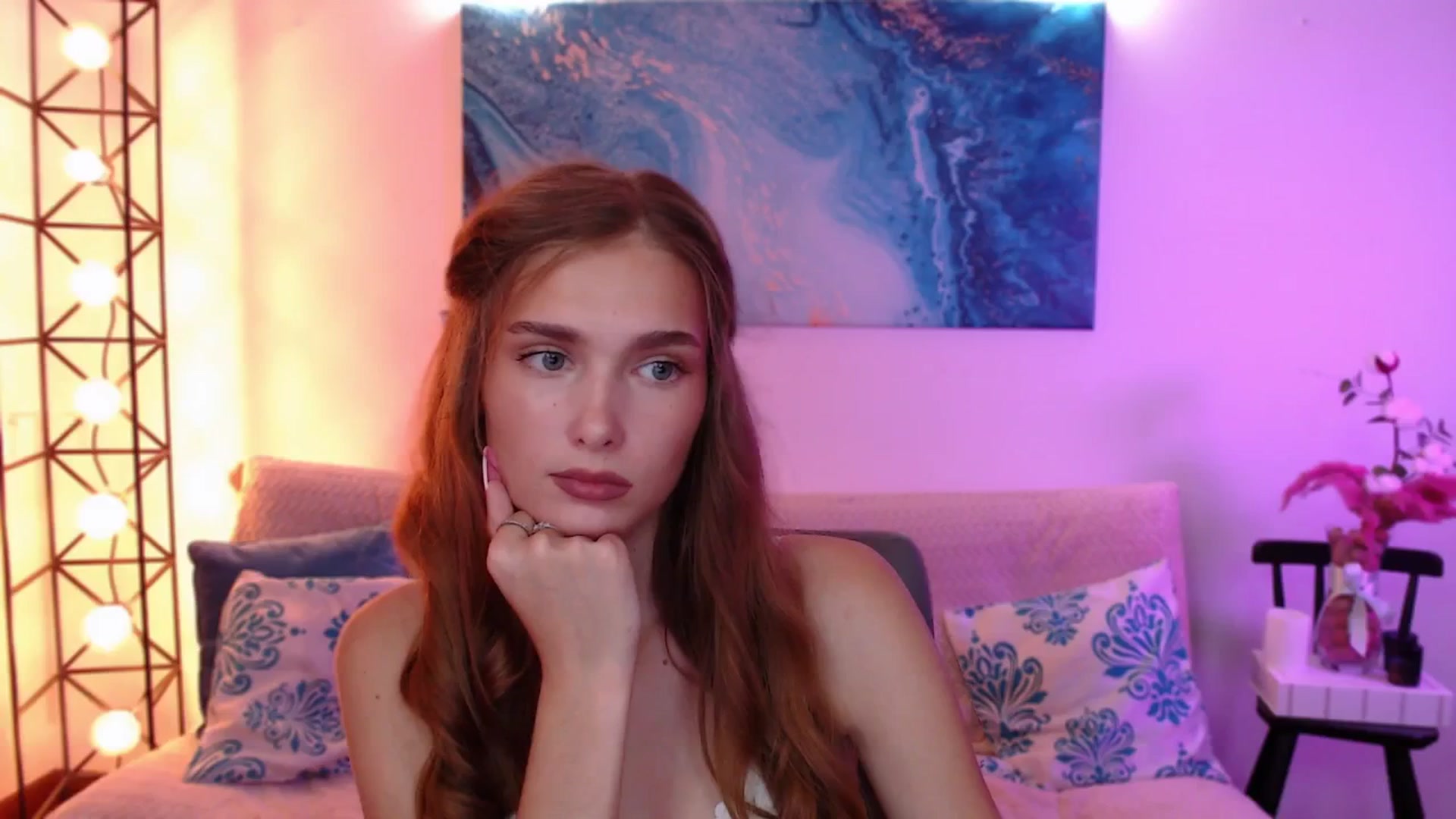 Gallery image thumbnail from Sirela's myfreecams stream on, 08/09/2025, 13:35 image 17 of 20