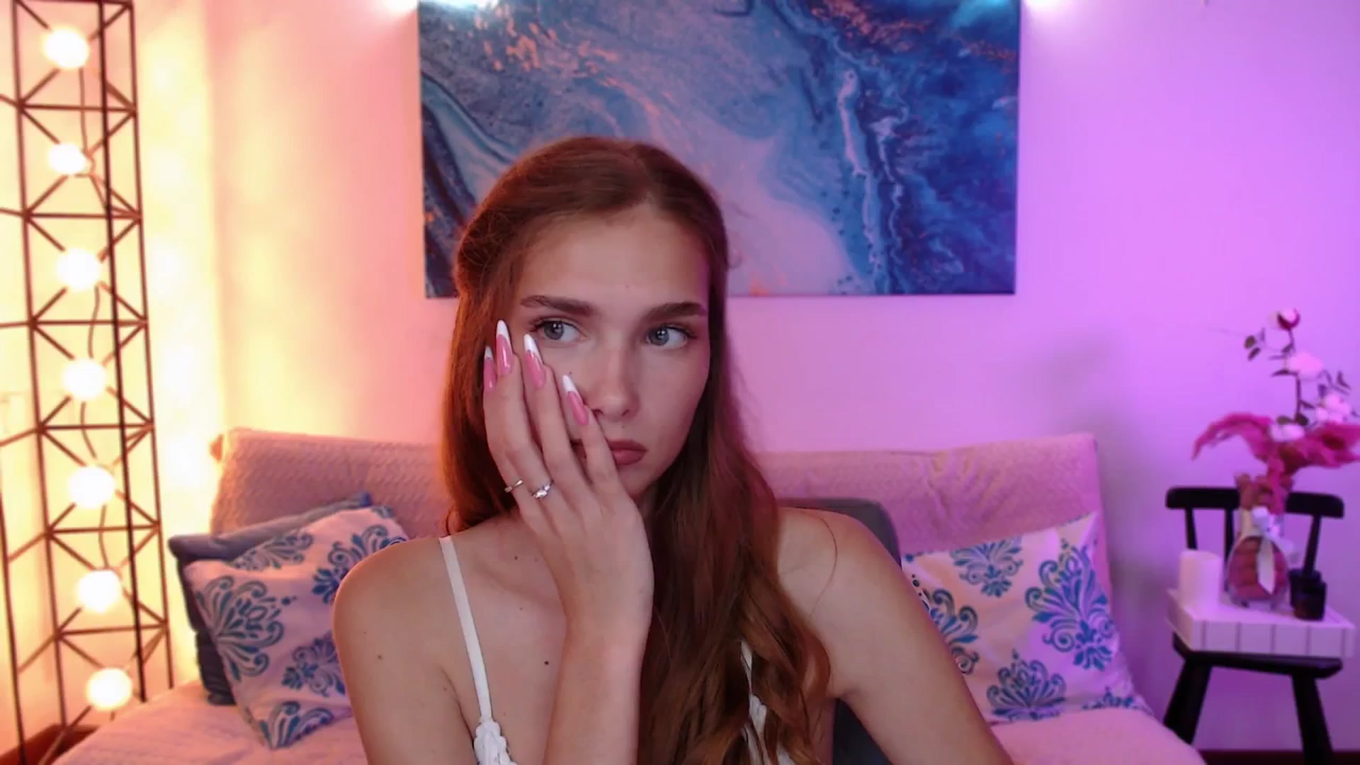 Gallery image thumbnail from Sirela's myfreecams stream on, 08/09/2025, 16:28 image 3 of 20