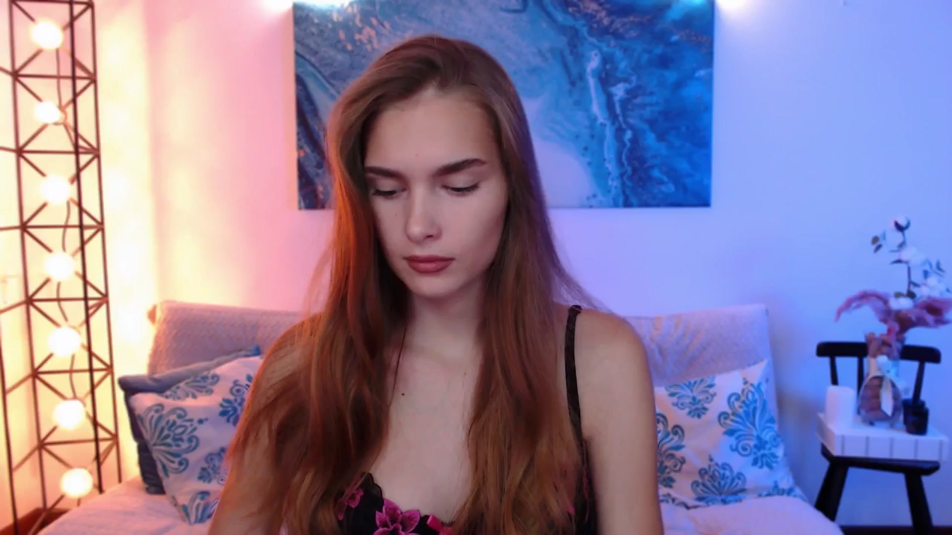 Gallery image thumbnail from Sirela's myfreecams stream on, 08/10/2025, 09:26 image 6 of 20