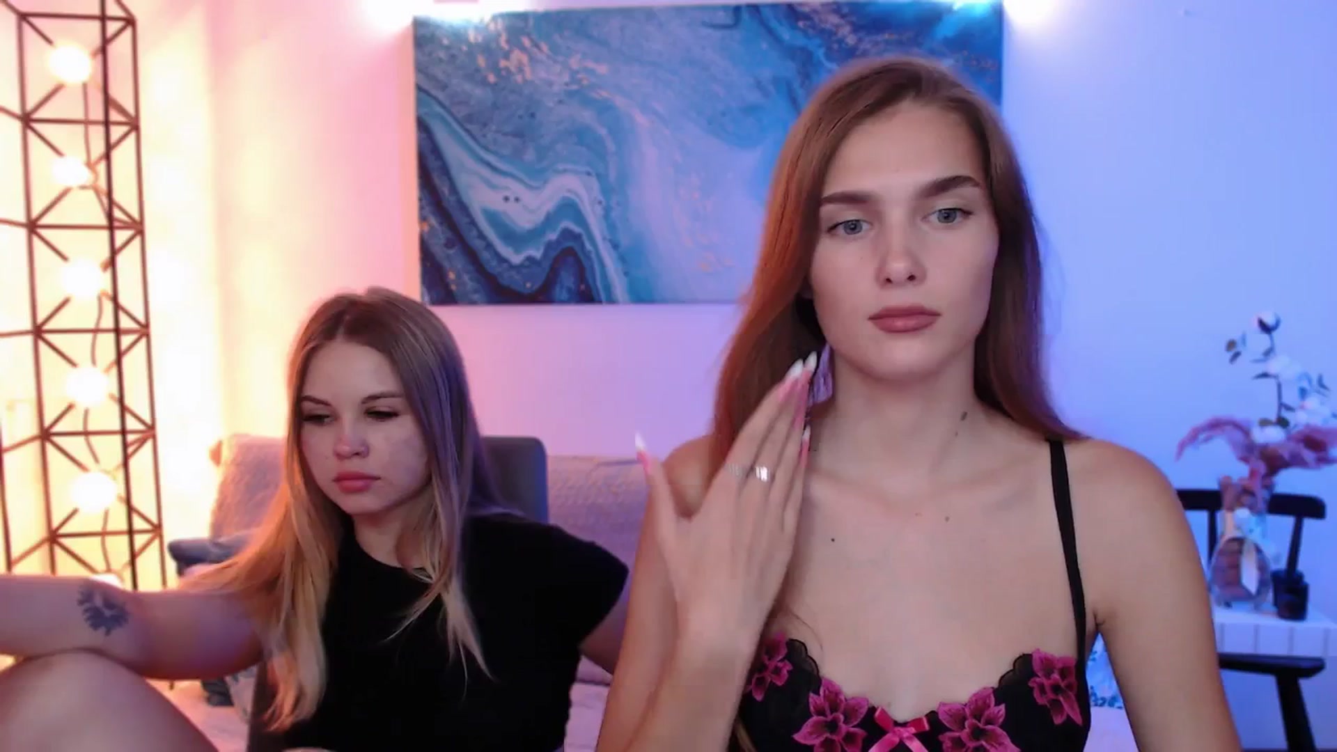 Gallery image thumbnail from Sirela's myfreecams stream on, 08/10/2025, 12:45 image 11 of 20