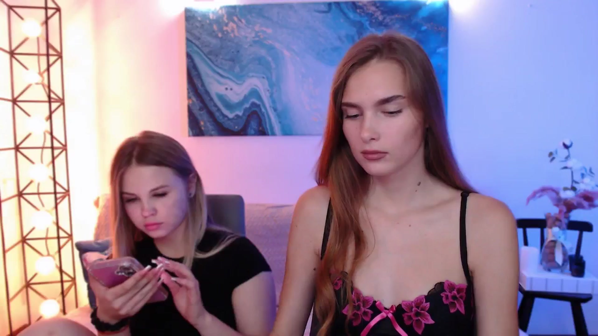 Gallery image thumbnail from Sirela's myfreecams stream on, 08/10/2025, 12:45 image 19 of 20