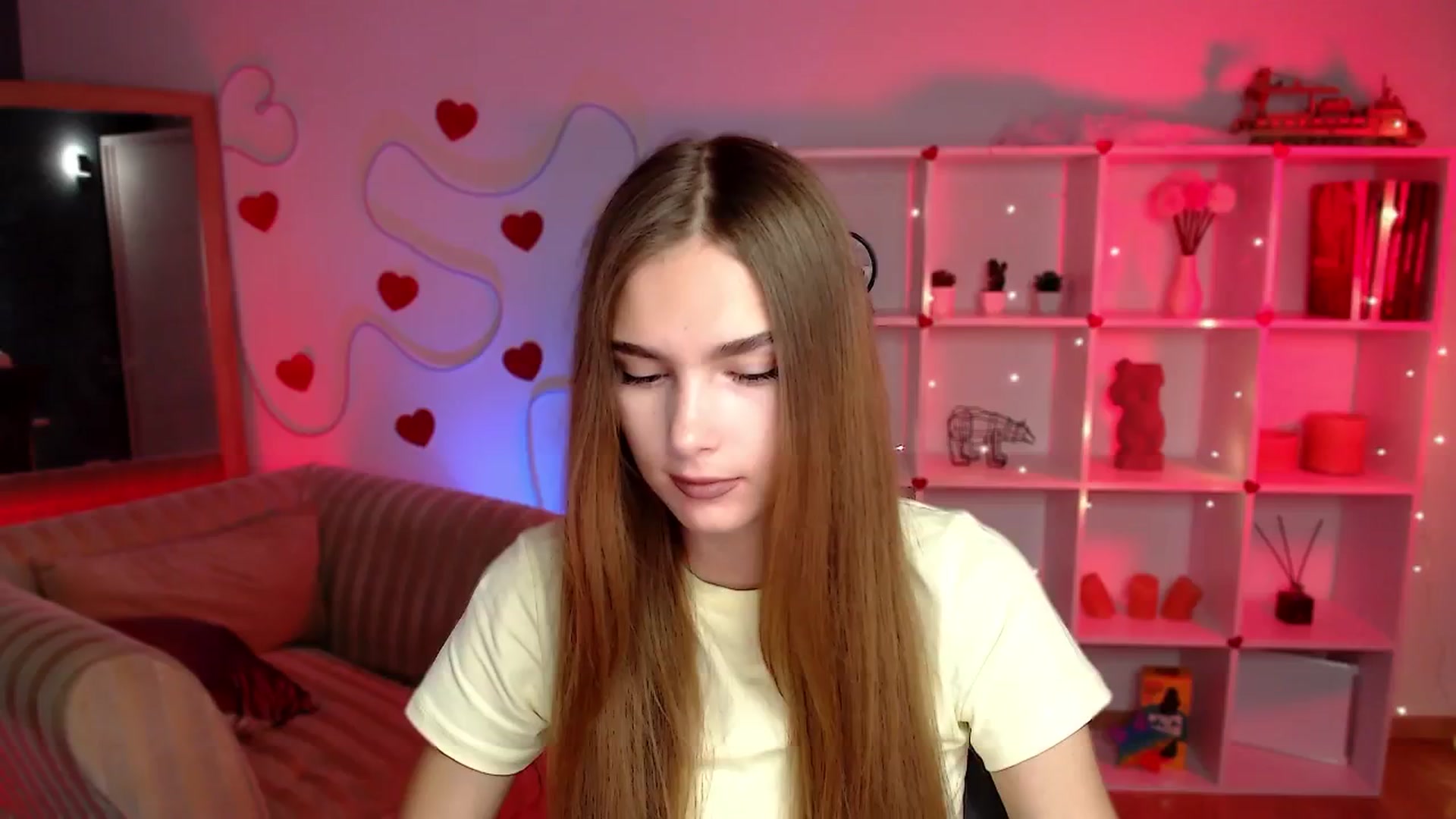 Gallery image thumbnail from Sirela's myfreecams stream on, 08/11/2025, 09:28 image 11 of 20