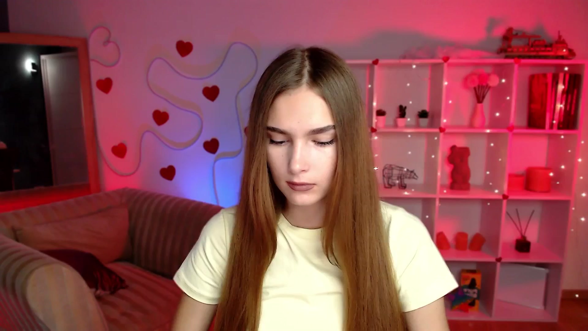 Gallery image thumbnail from Sirela's myfreecams stream on, 08/11/2025, 09:28 image 5 of 20