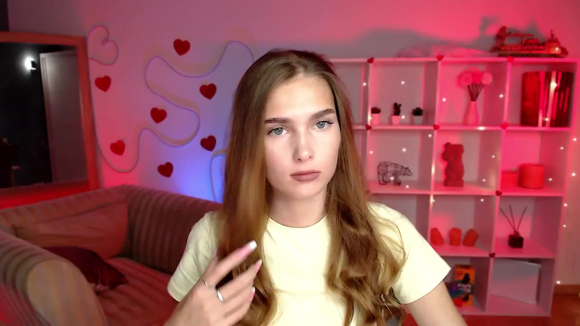 Gallery image thumbnail from Sirela's myfreecams stream on, 08/11/2025, 10:22 image 10 of 20