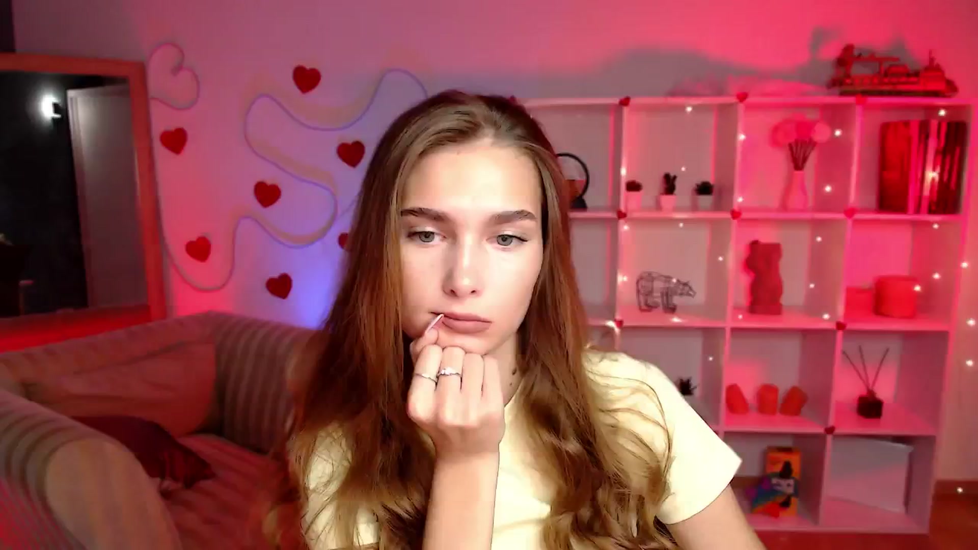 Gallery image thumbnail from Sirela's myfreecams stream on, 08/11/2025, 10:22 image 8 of 20