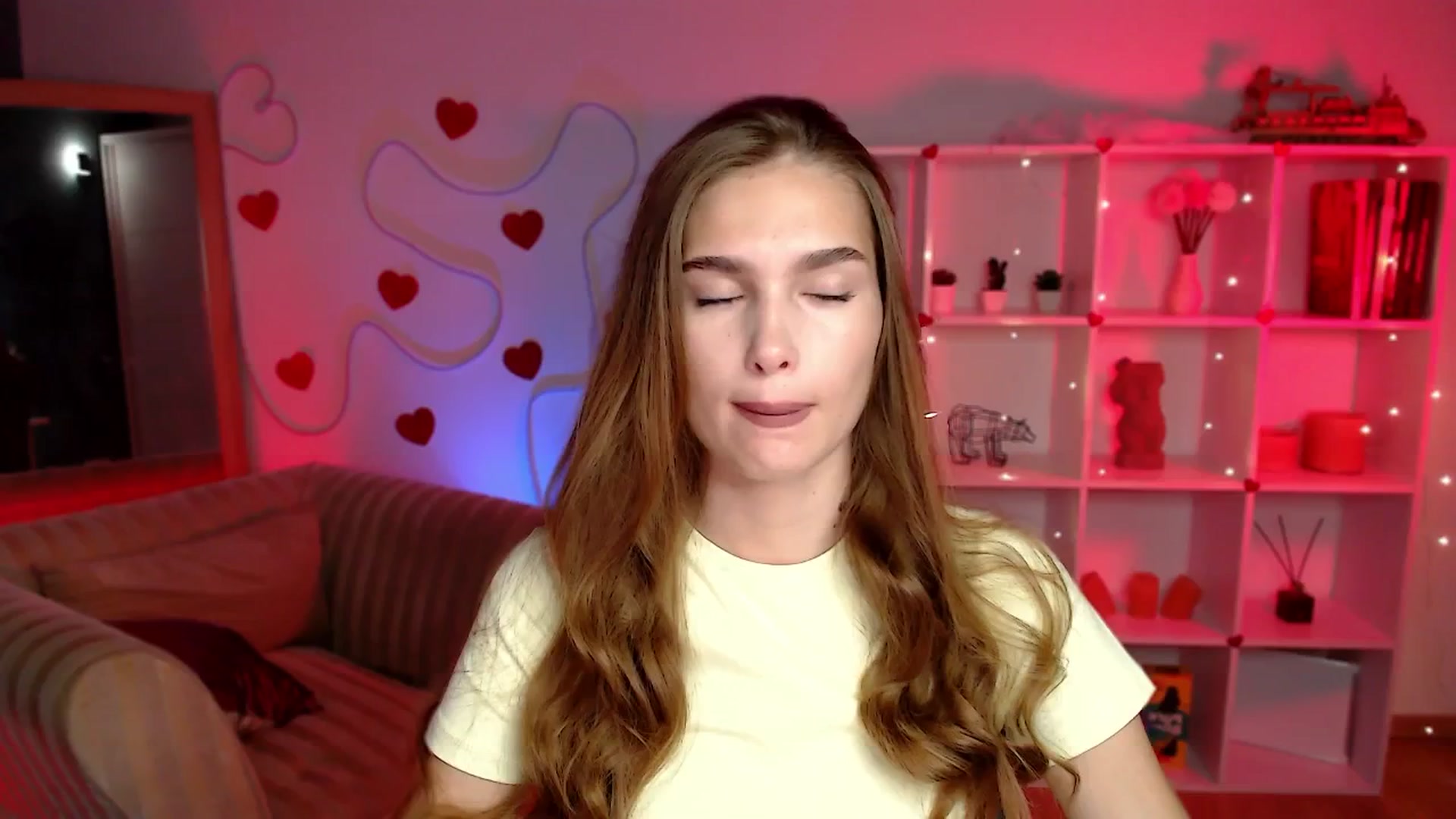 Gallery image thumbnail from Sirela's myfreecams stream on, 08/11/2025, 10:22 image 4 of 20